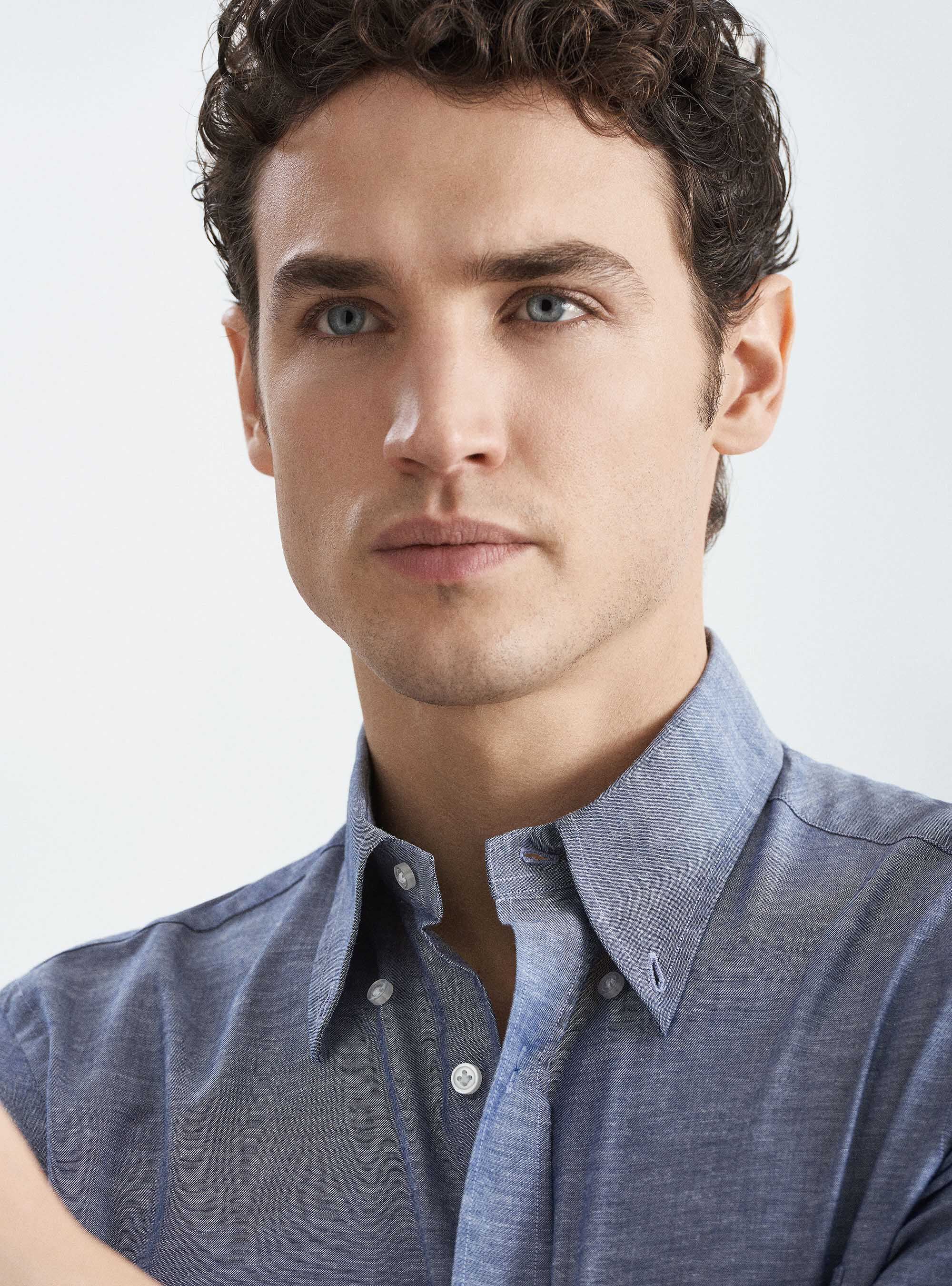 Camicia comfort collo button down in cotone e lino, BLU NAVY