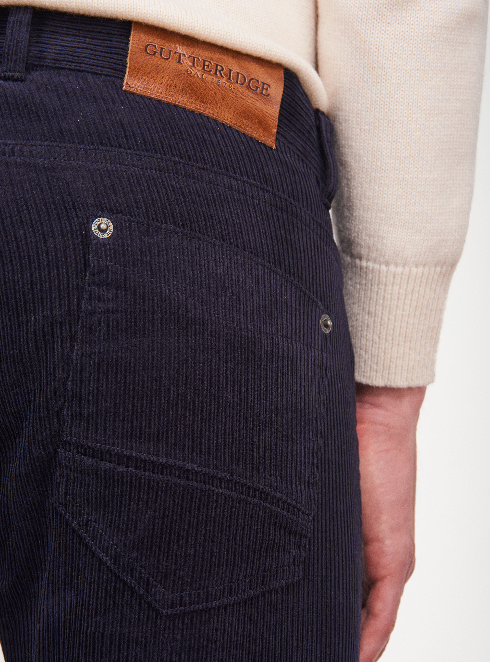 Pantaloni cinque tasche in velluto di cotone