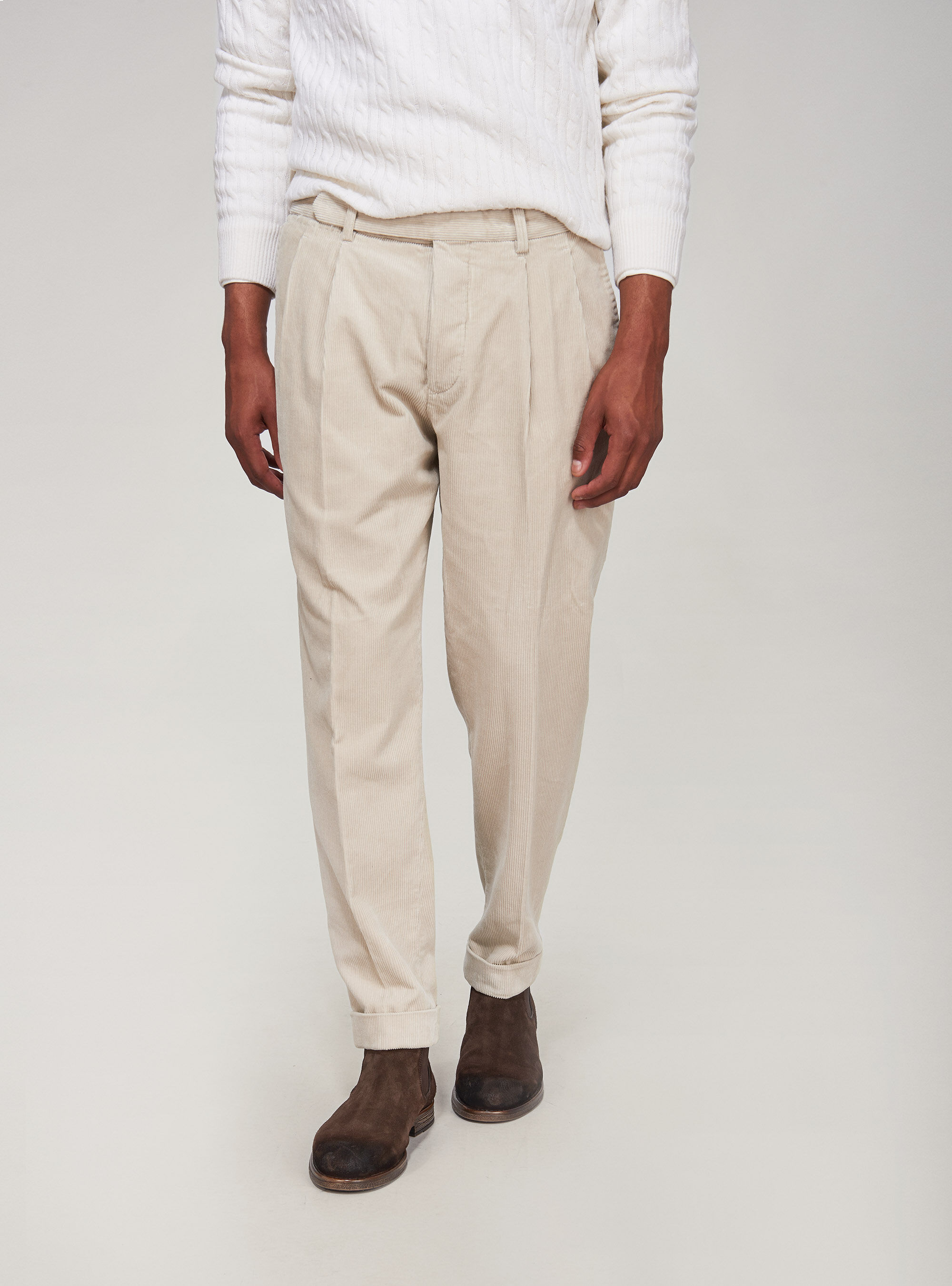 Velvet trousers with pleats GutteridgeUK Men s catalog