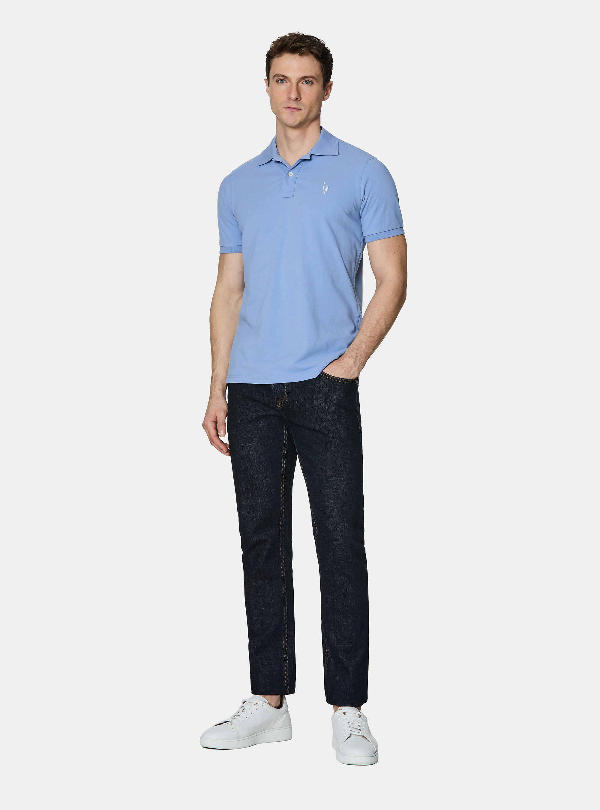 Classic piqu&eacute; polo shirt