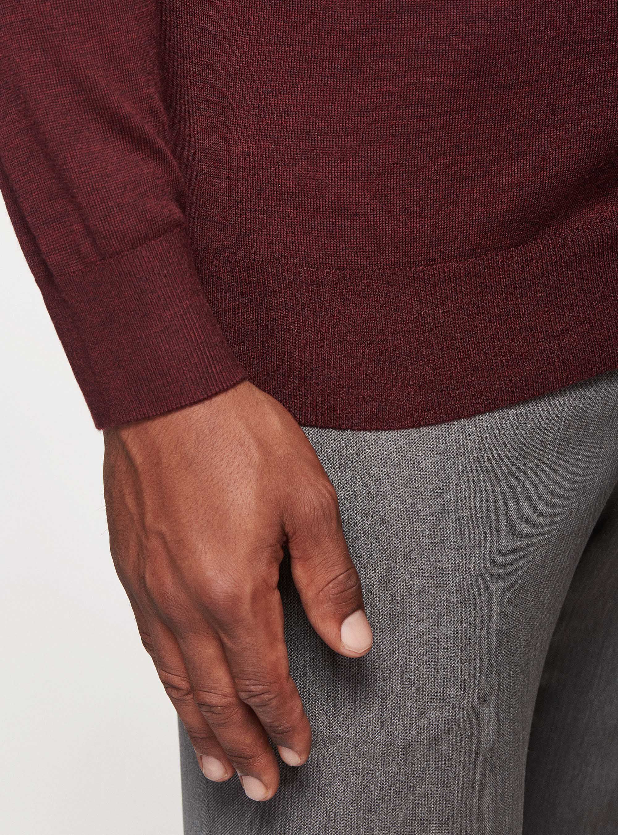 Cuello alto de pura lana merina, BURDEOS