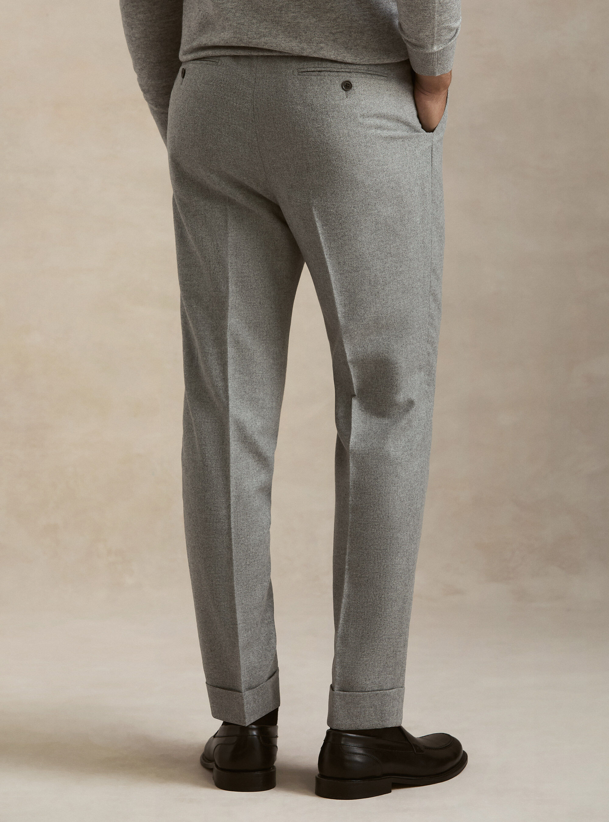 Lightweight wool blend pleated trousers, GREY