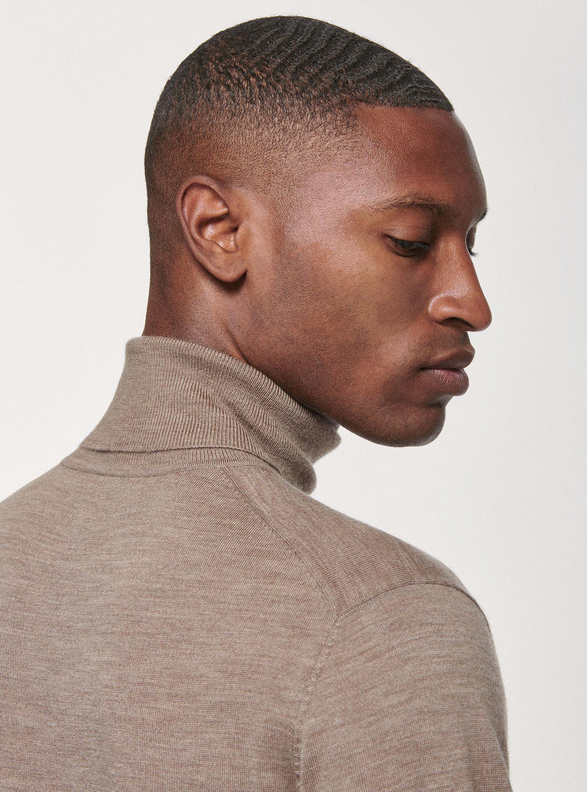 Turtleneck in pure merino wool