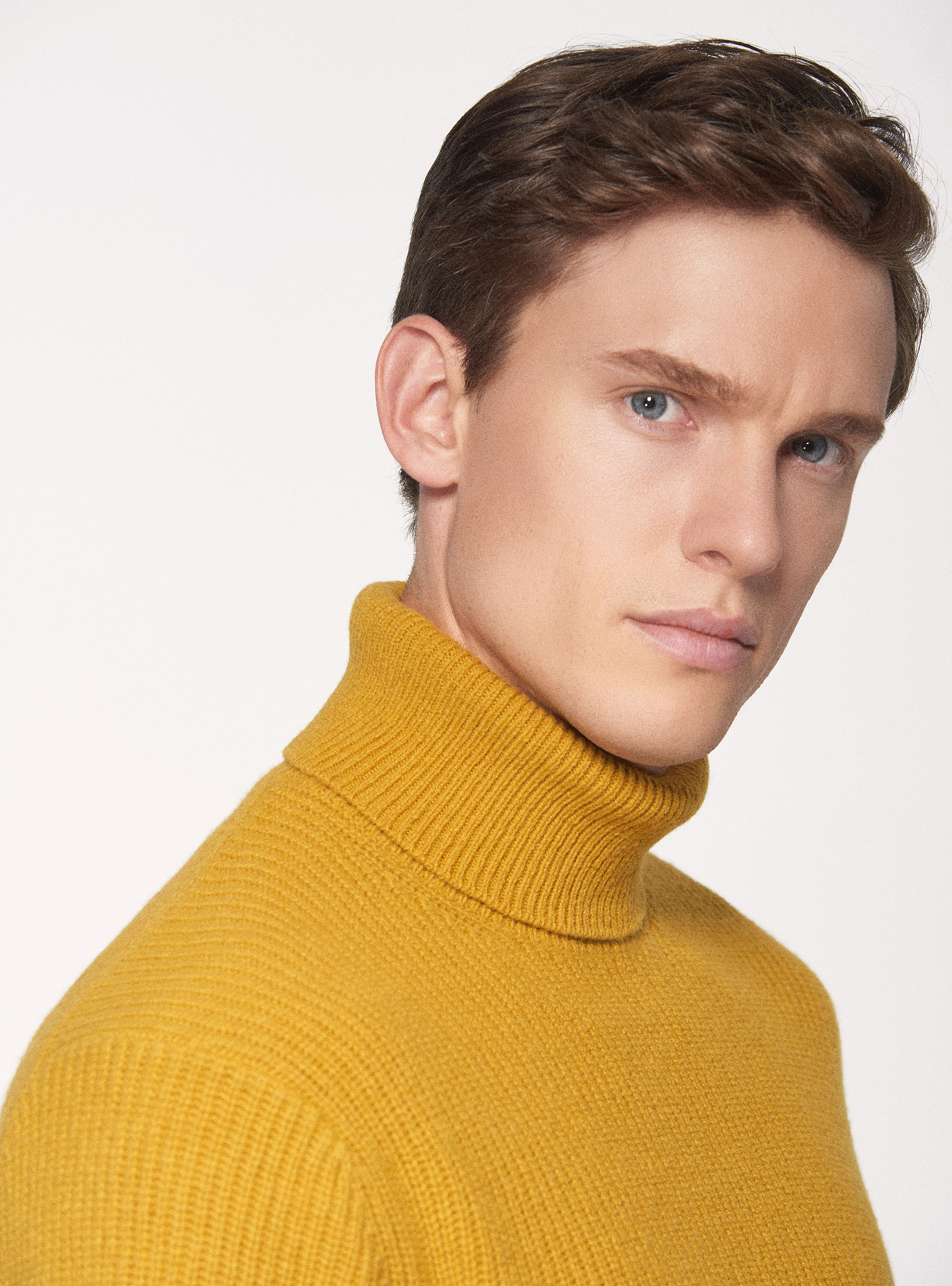 Mens yellow clearance turtleneck sweater