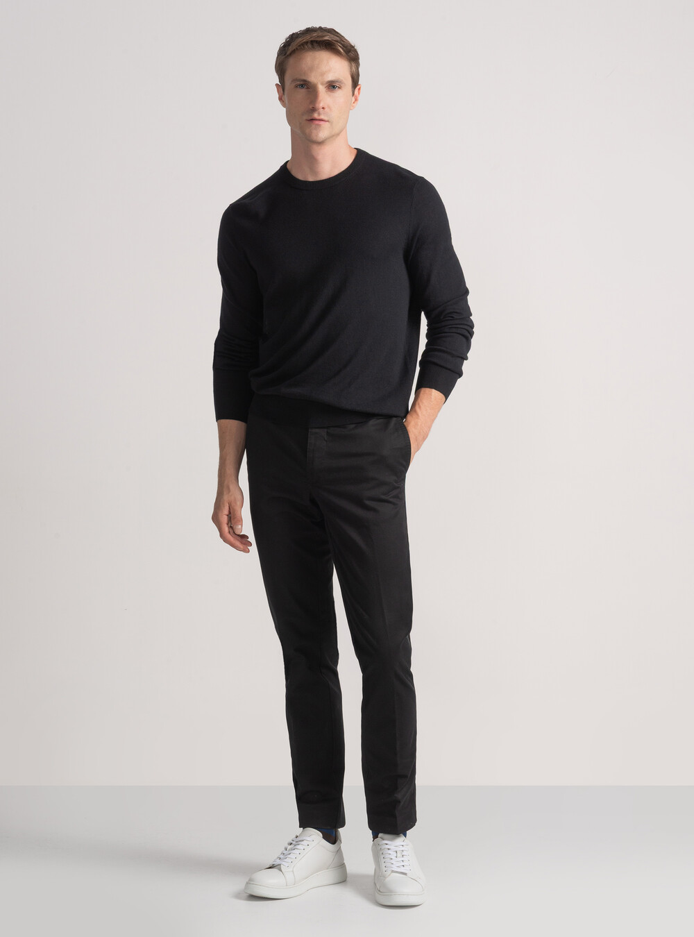 Maglia girocollo in cotone seta e cashmere, NERO Maglia girocollo in cotone seta e cashmere
