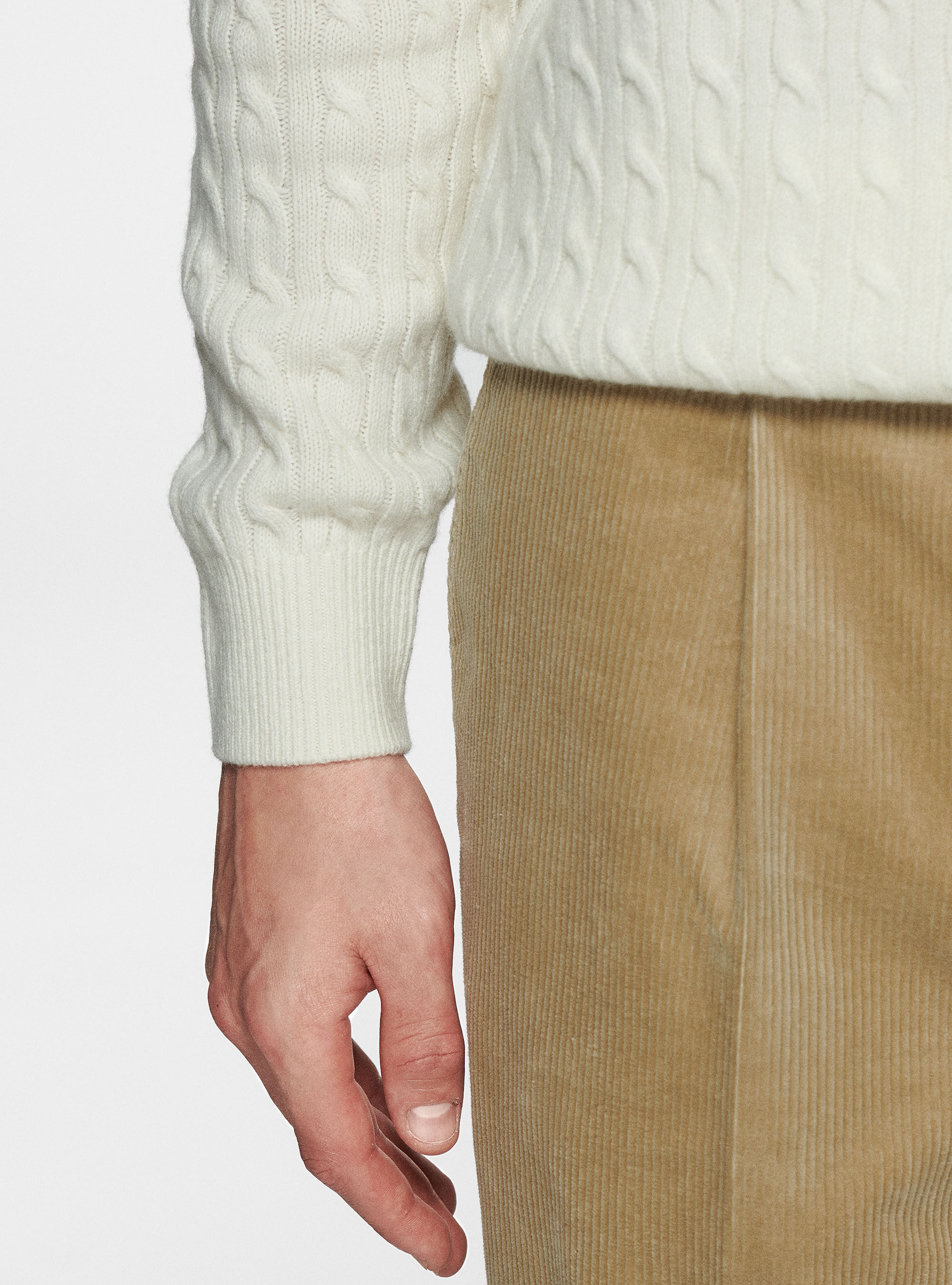 Maglia girocollo con treccia in lana e cashmere, BIANCO