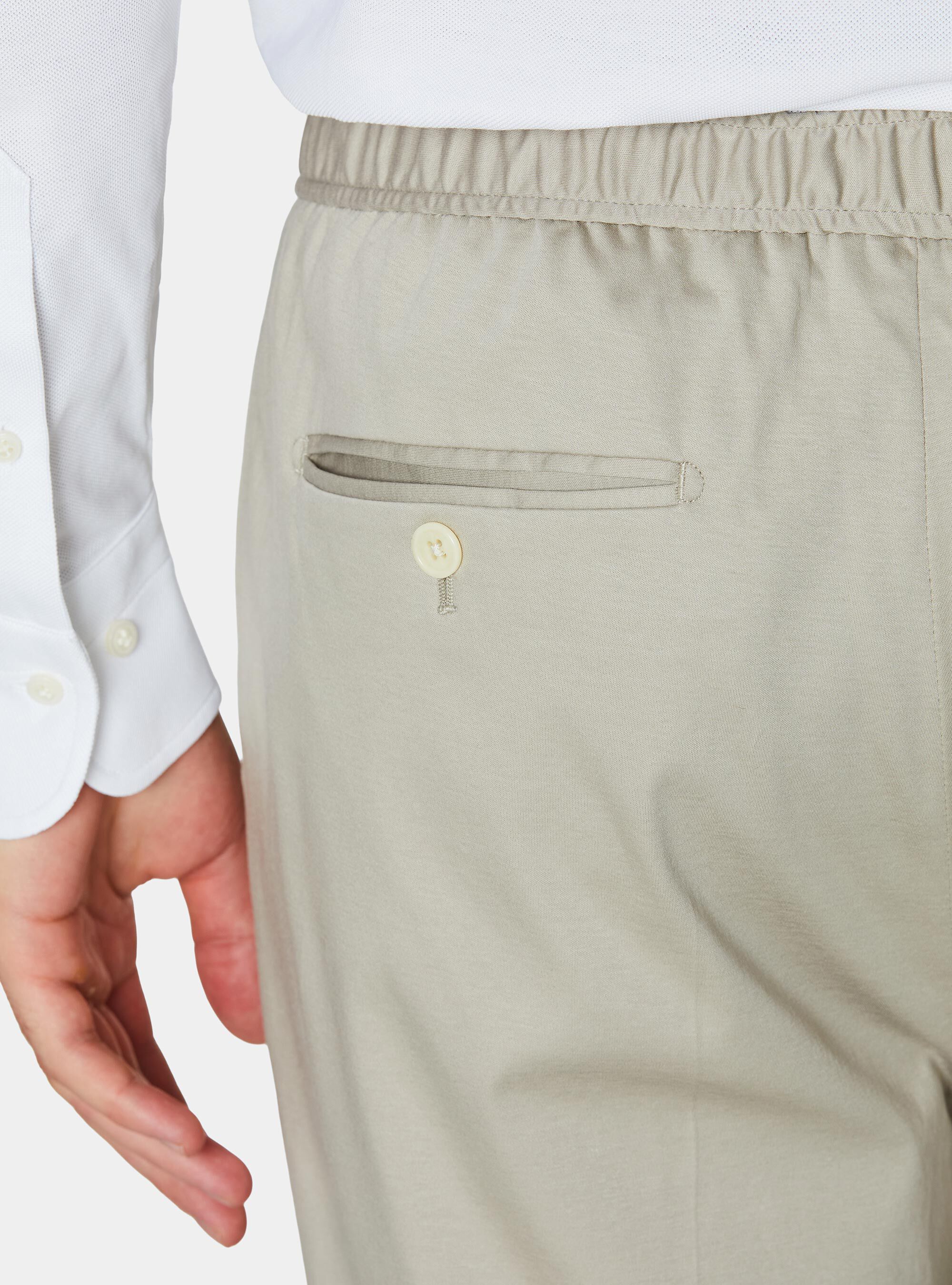 Pantalones con cord&oacute;n ajustable en jersey de algod&oacute;n t&eacute;cnico, CRUDO