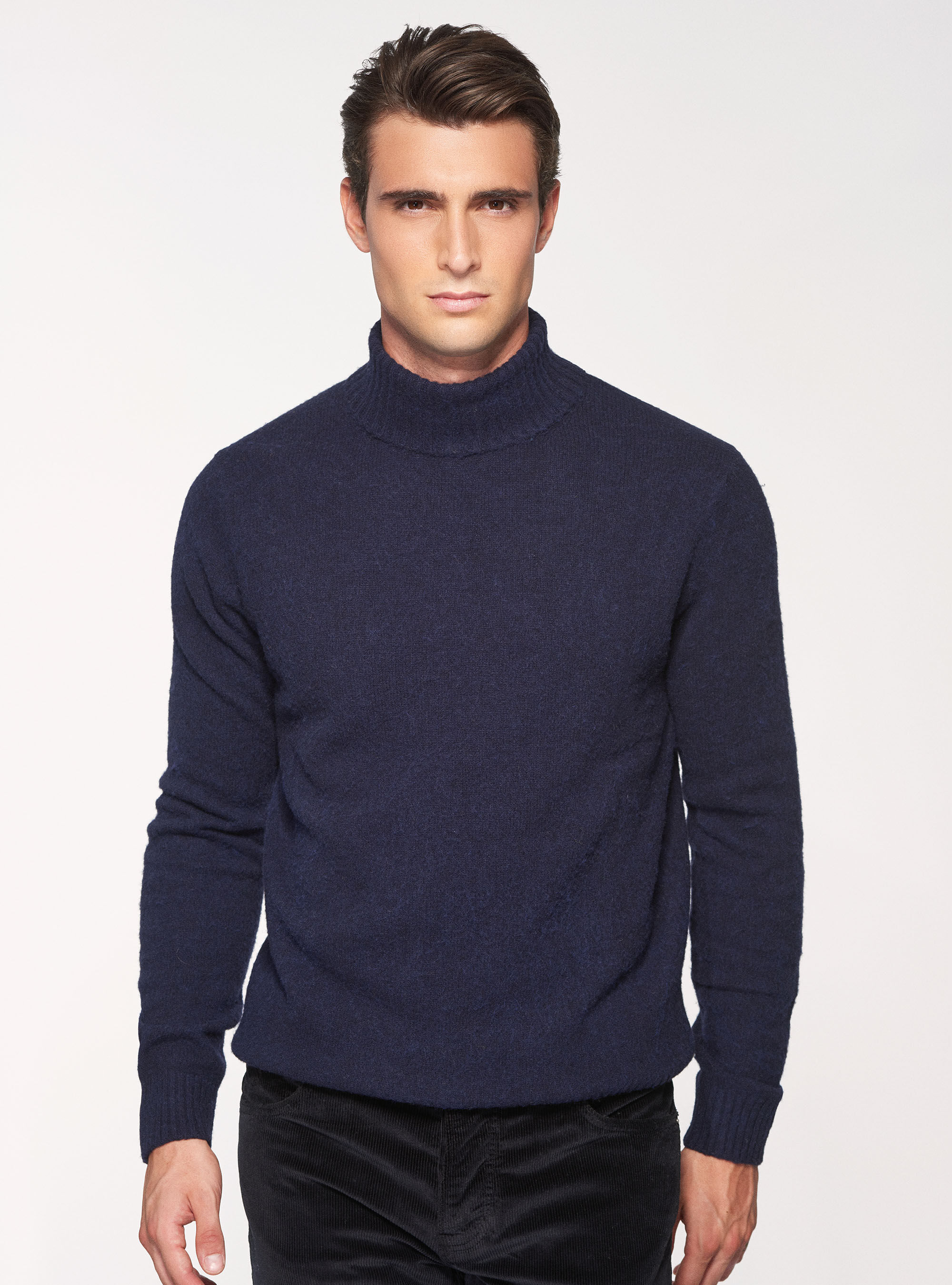 Brushed wool blend turtleneck sweater Gutteridge Men s catalog gutteridge storefront