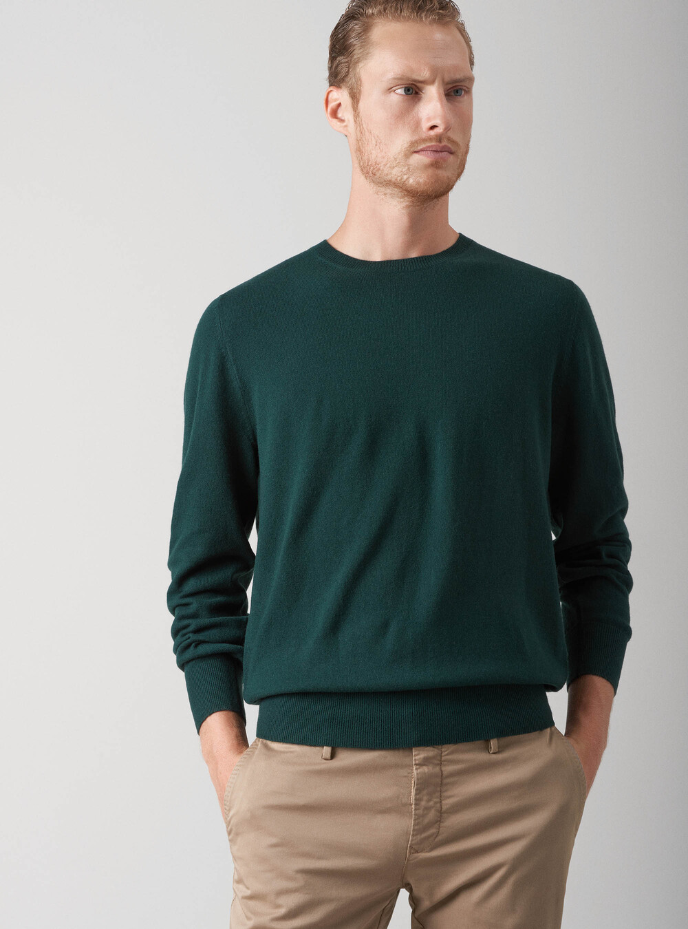 Lambswool wool and cashmere crew neck sweater | GutteridgeUS | Men's ...