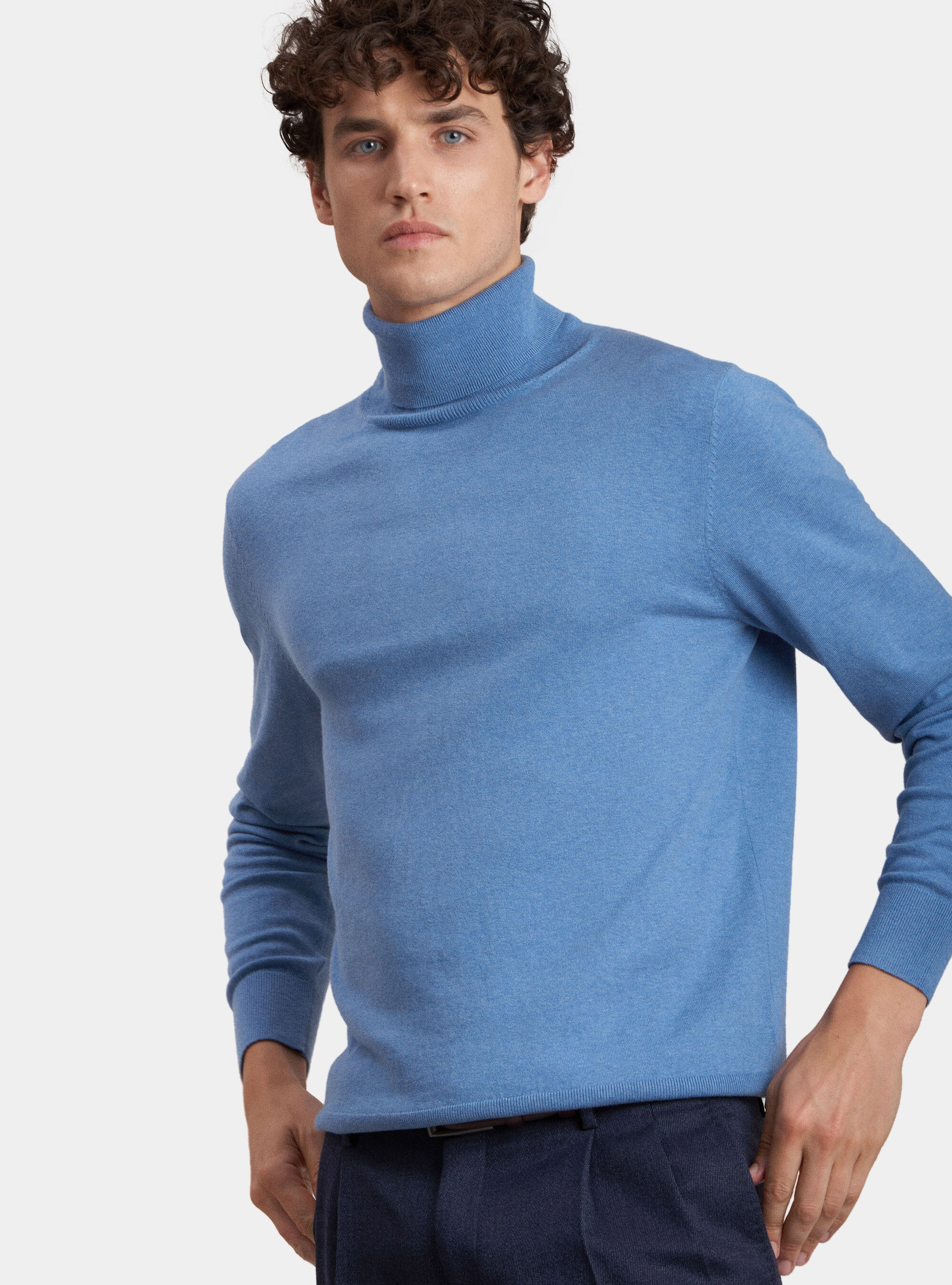 Col roulé sales homme bleu ciel