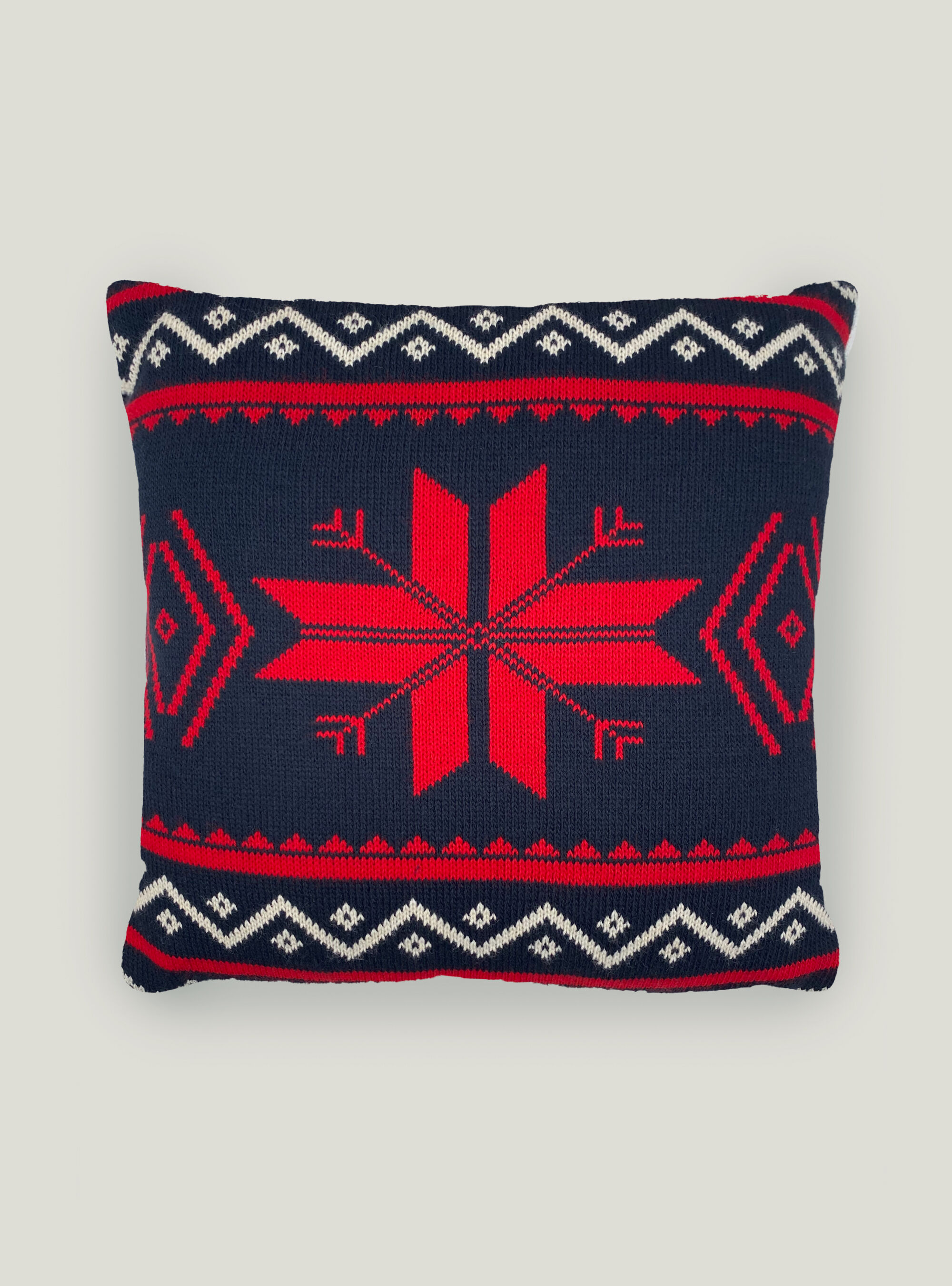 Christmas pillow Gutteridge Men s Home