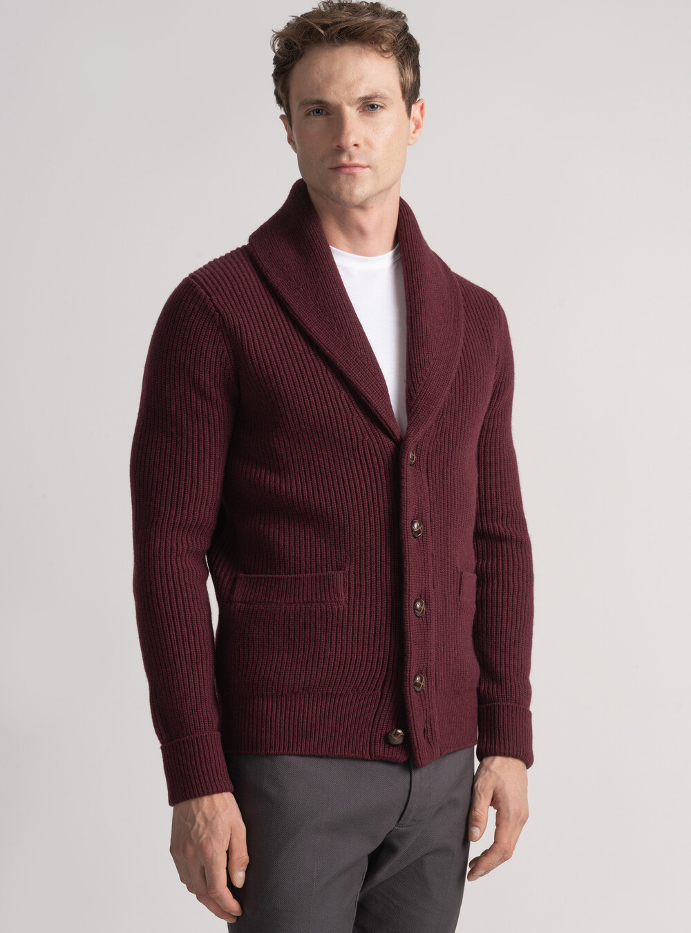 Cardigan in maglia sciallata in lana merino, BORDEAUX Cardigan in maglia sciallata in lana merino