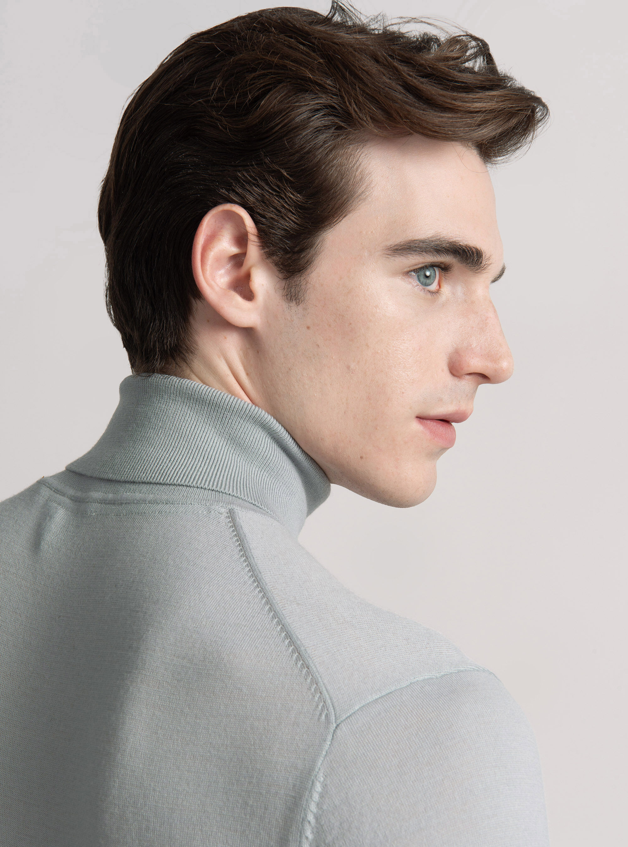 Dolcevita in pura lana merino extrafine, GRIGIO CHIARO 0256C