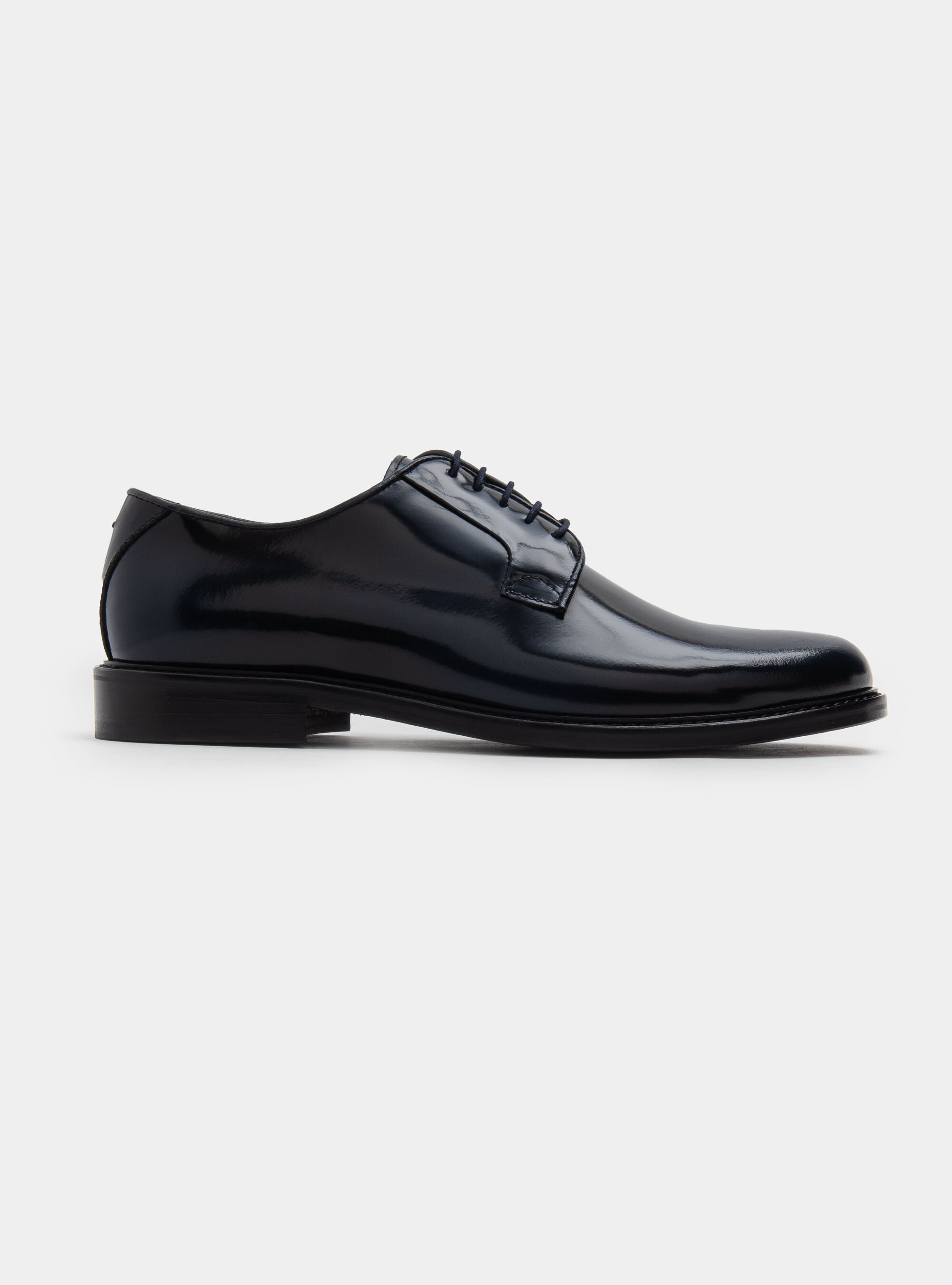 Derby in pelle abrasivata Gutteridge Scarpe Classic Uomo