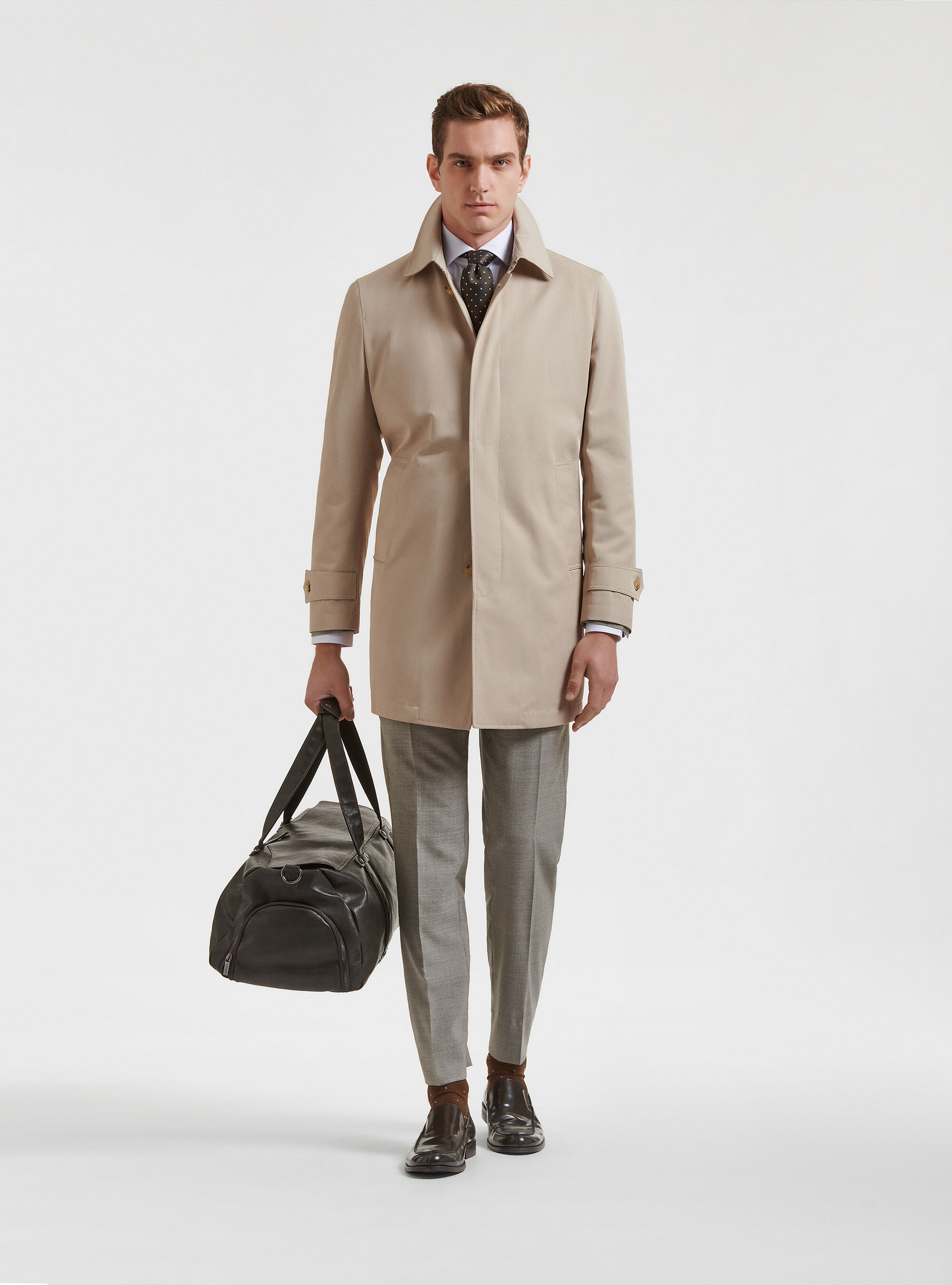 Raincoat in water repellent fabric GutteridgeUS Men s Raincoats