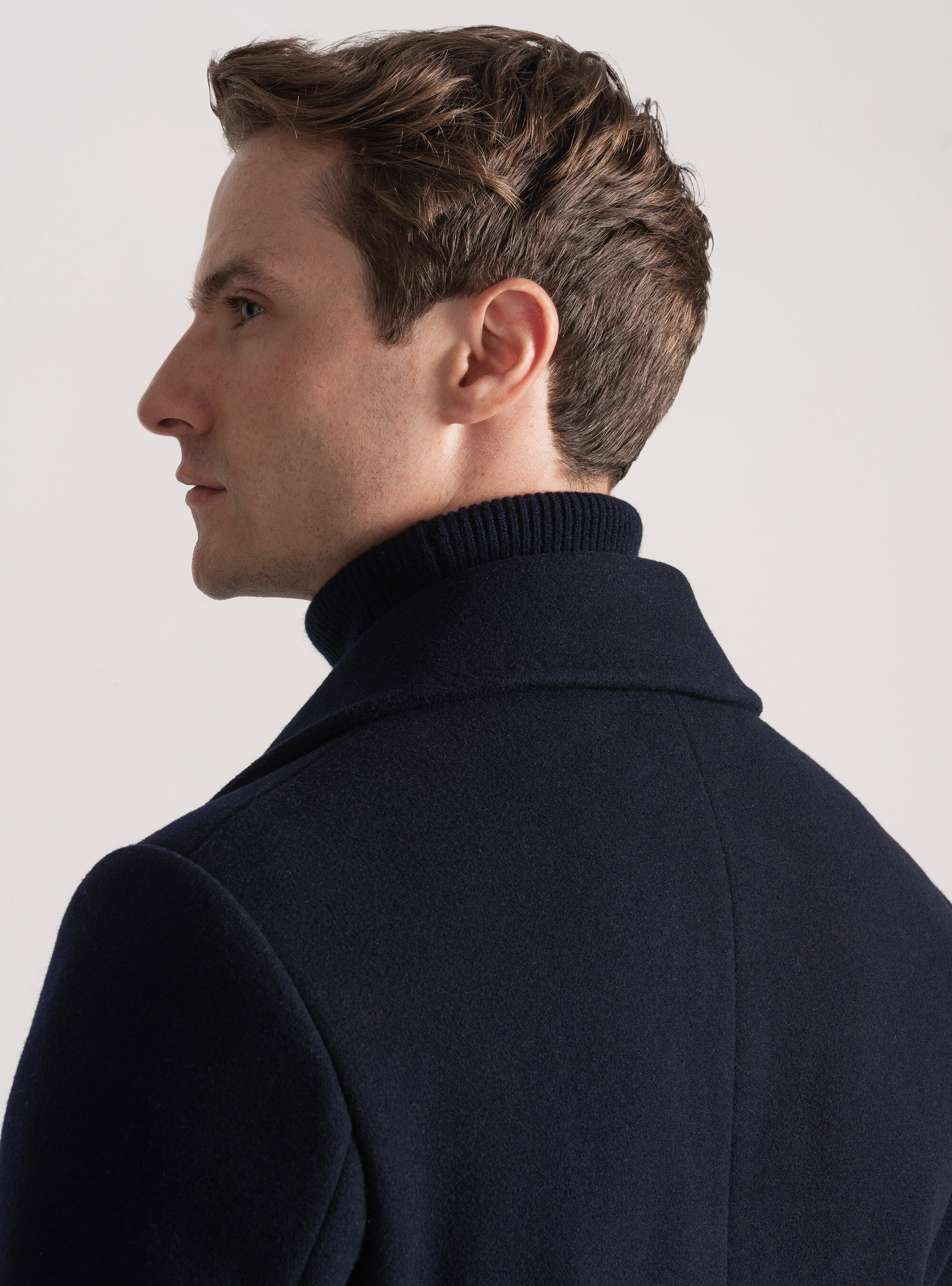 Peacoat en mezcla de lana con bot&oacute;n met&aacute;lico, AZUL MARINO