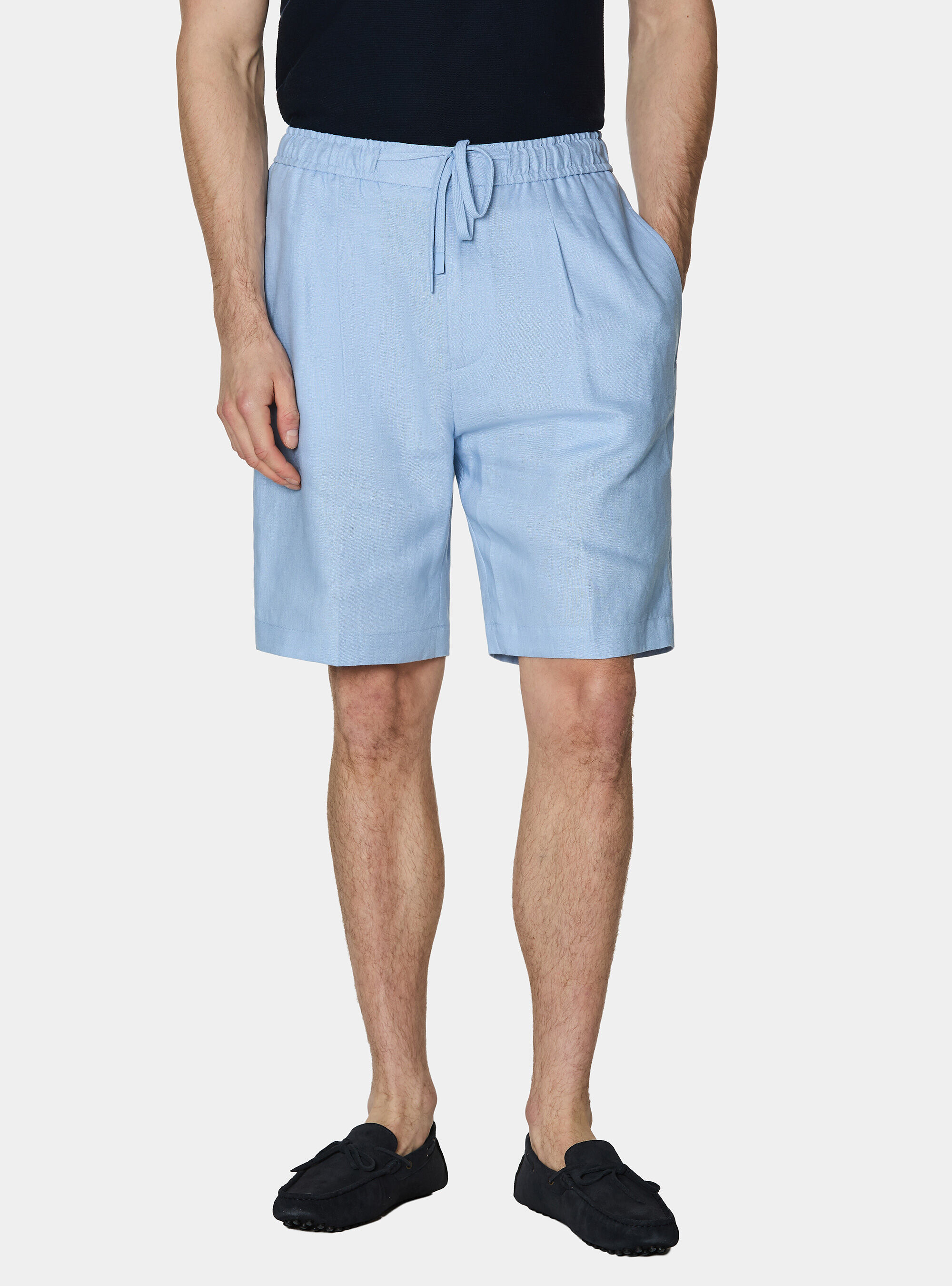 Linen Bermuda shorts with drawstring