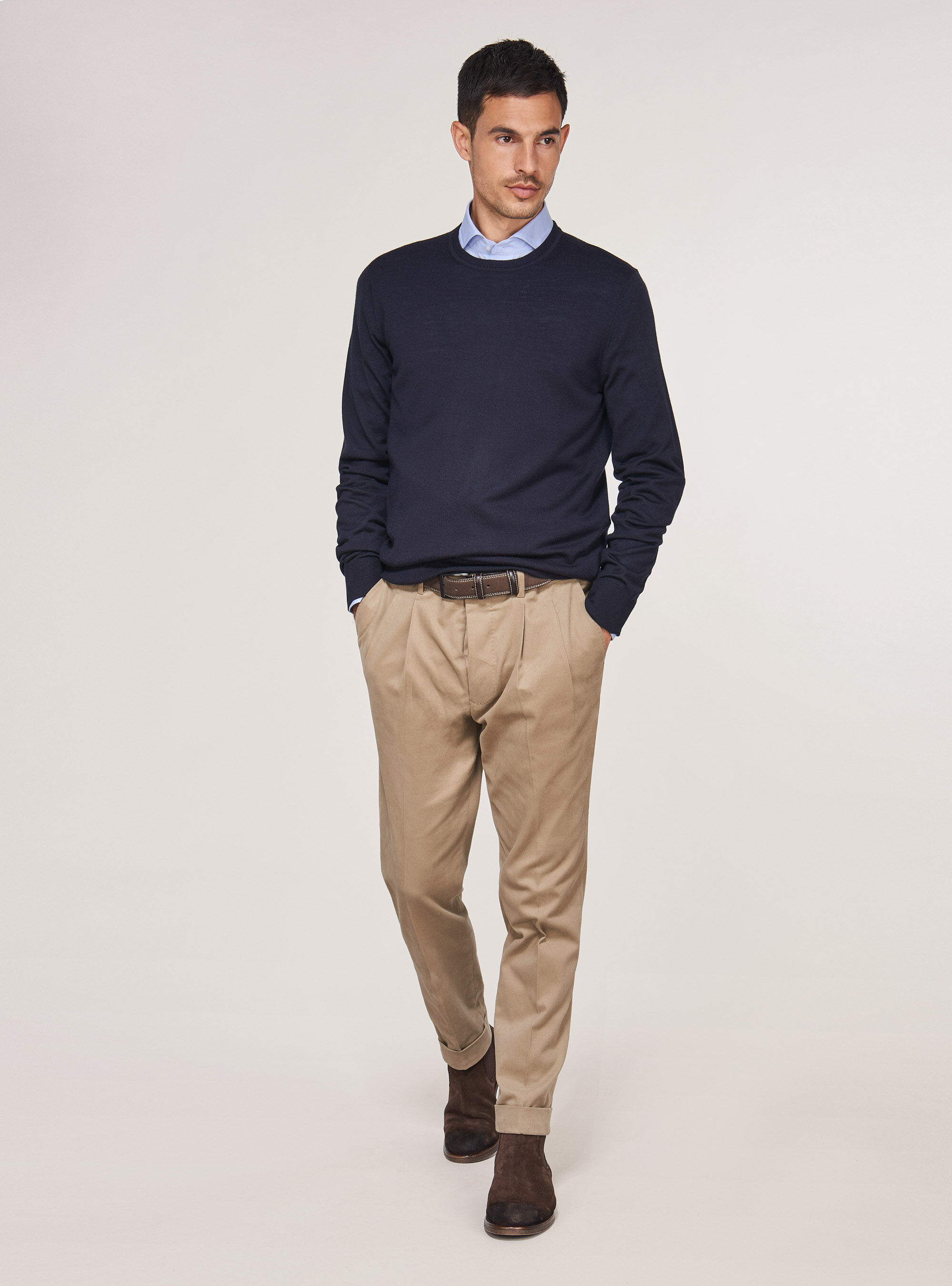 Crew neck sweater in pure extra fine merino wool GutteridgeUS