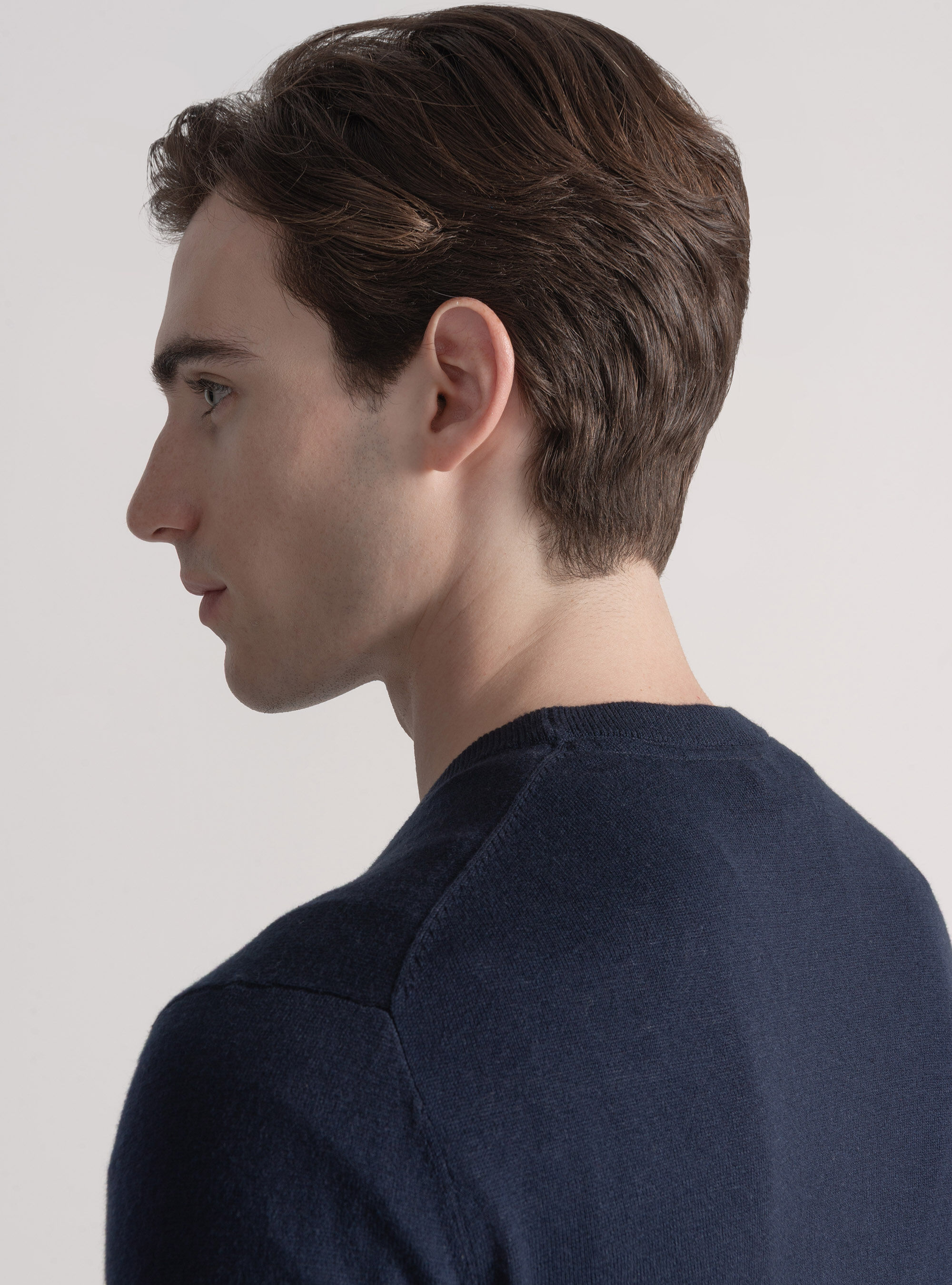 Trikot mit Rundhalsausschnitt aus Baumwolle, Seide und Kaschmir, NAVY 0218C