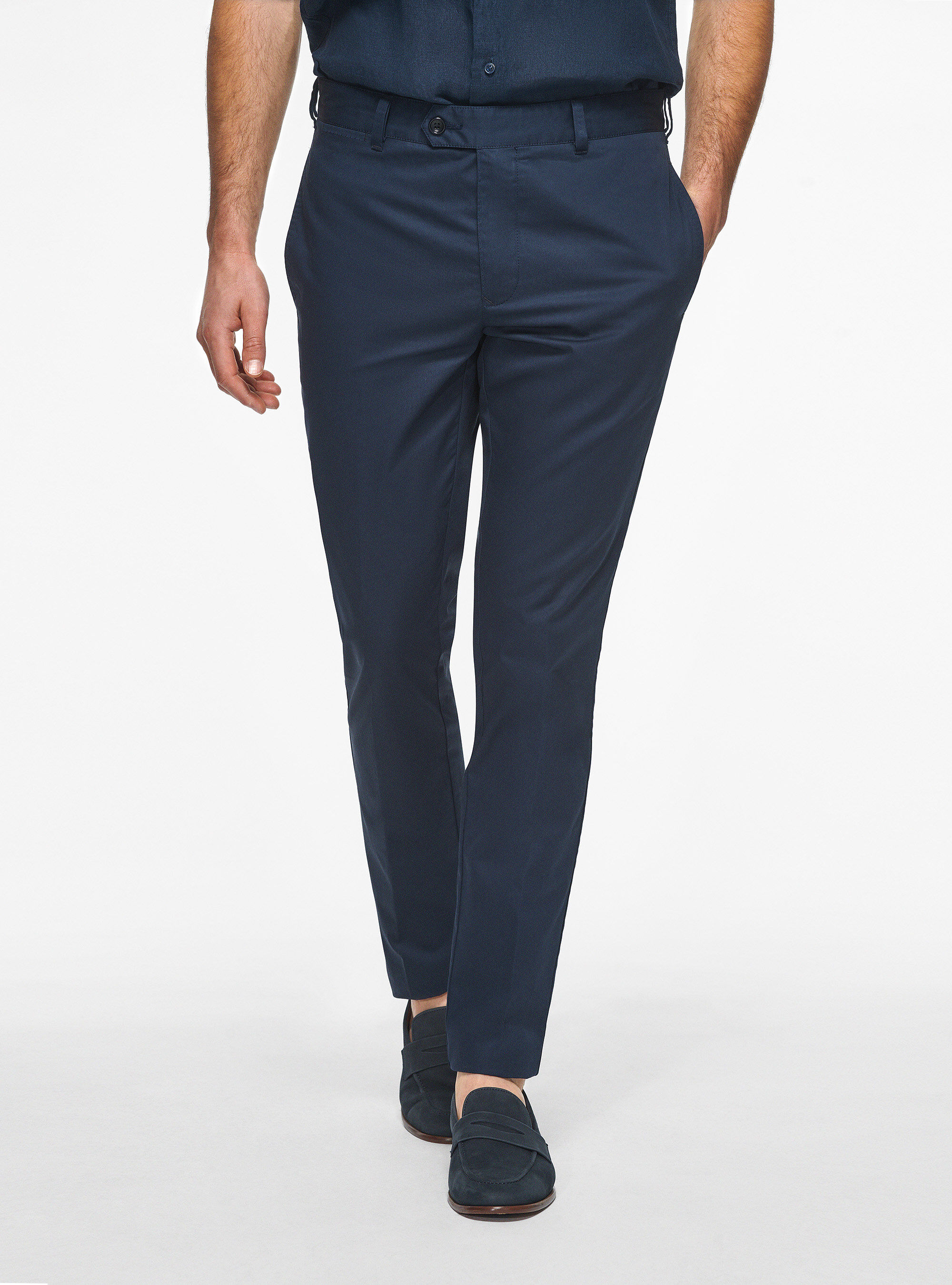 Lightweight twill slim trousers