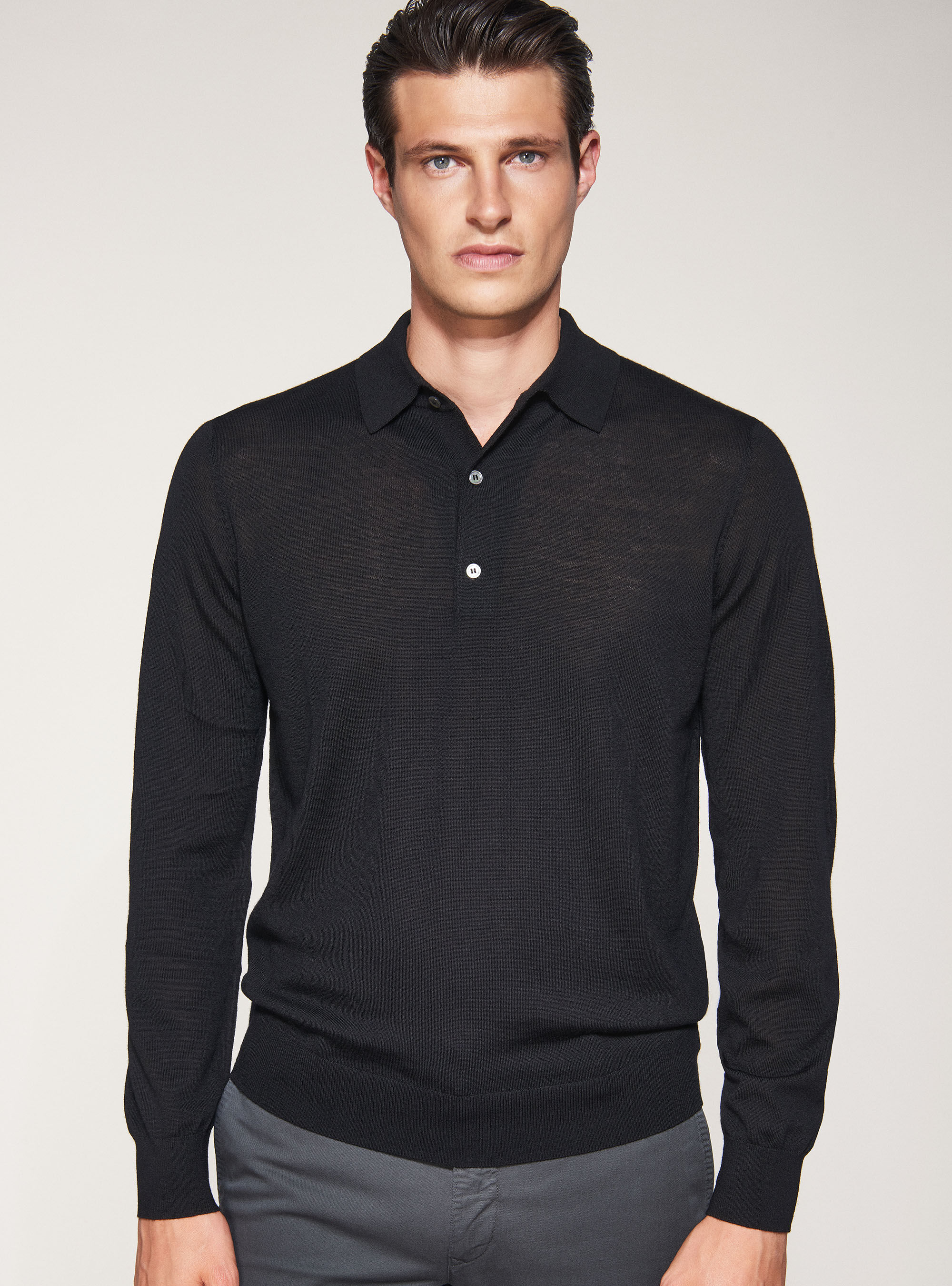 Polo shirt in pure extra fine merino wool