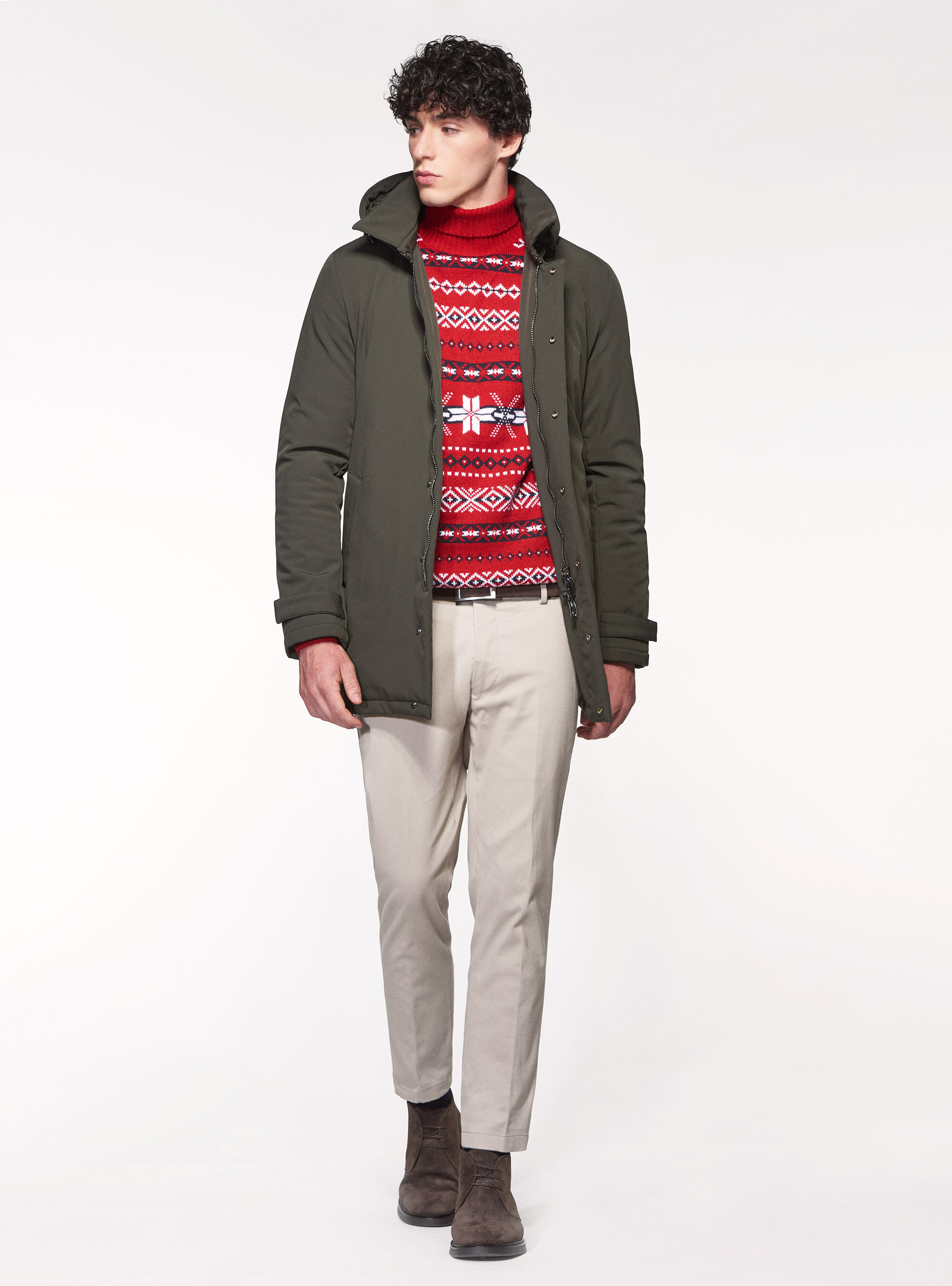 Pull &agrave; col roul&eacute; en jacquard, ROUGE