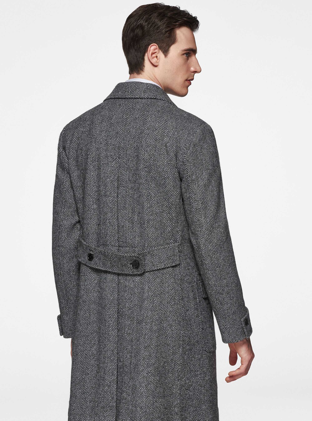 Double-breasted coat in herringbone wool blend - Main Image