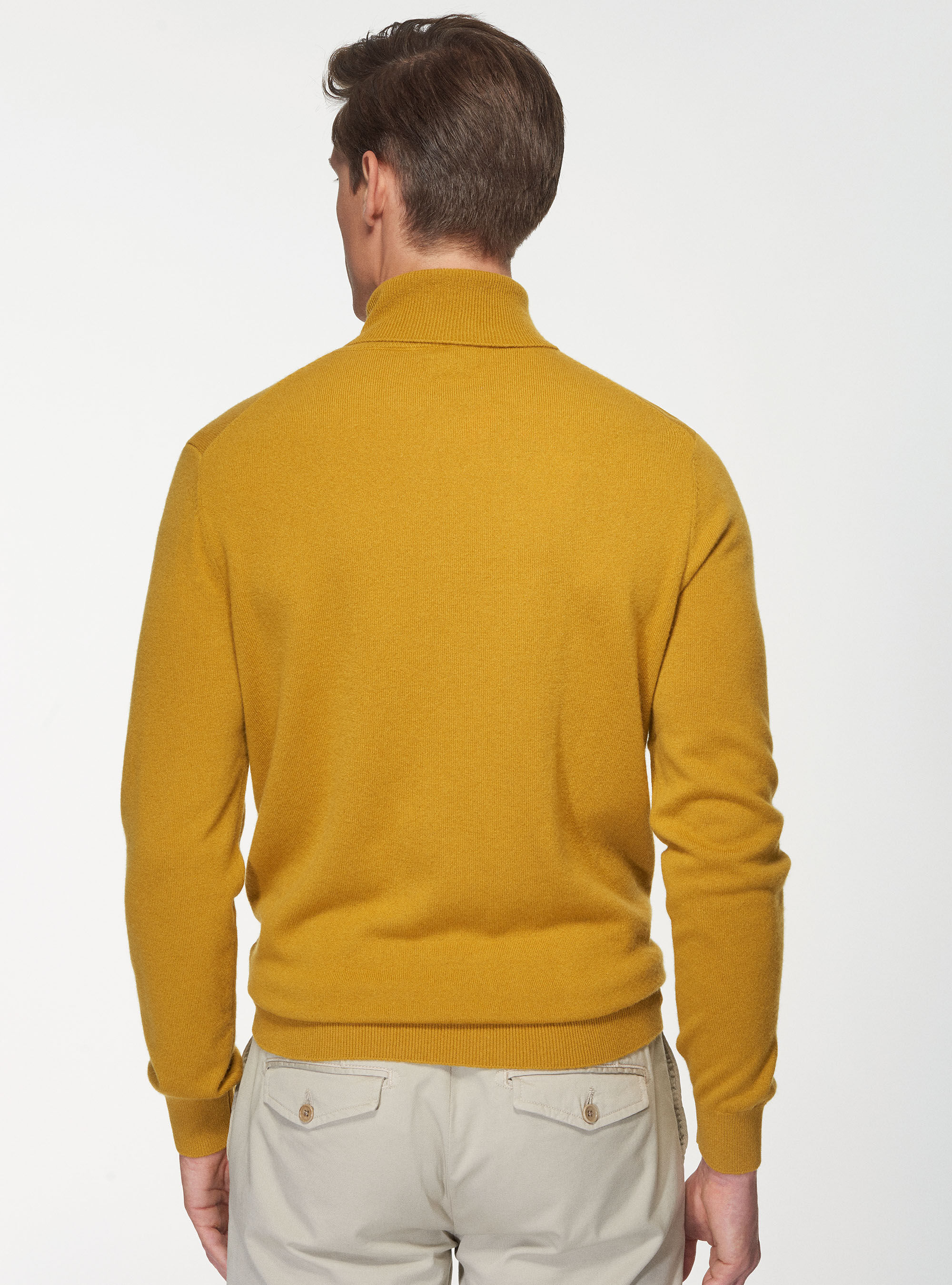 Turtleneck in 100% cashmere, SENAPE 0715C