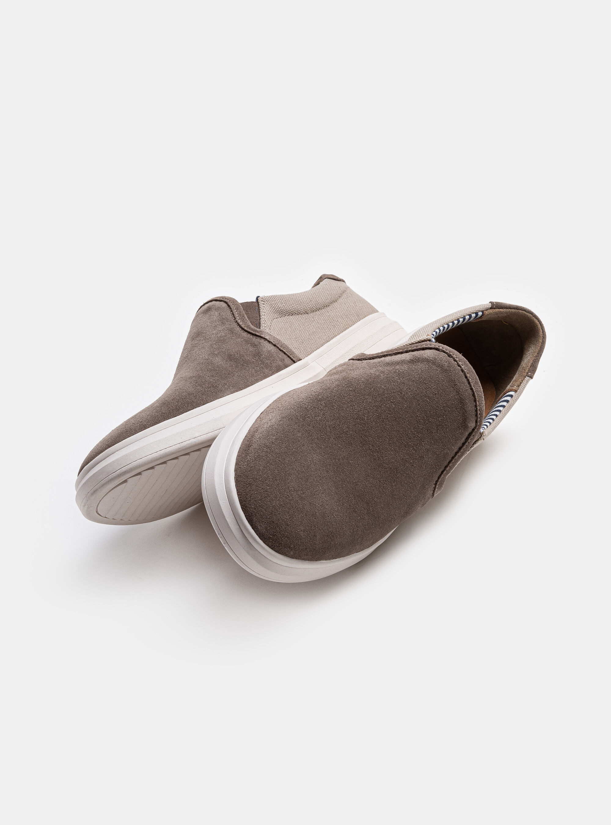 canvas slip on