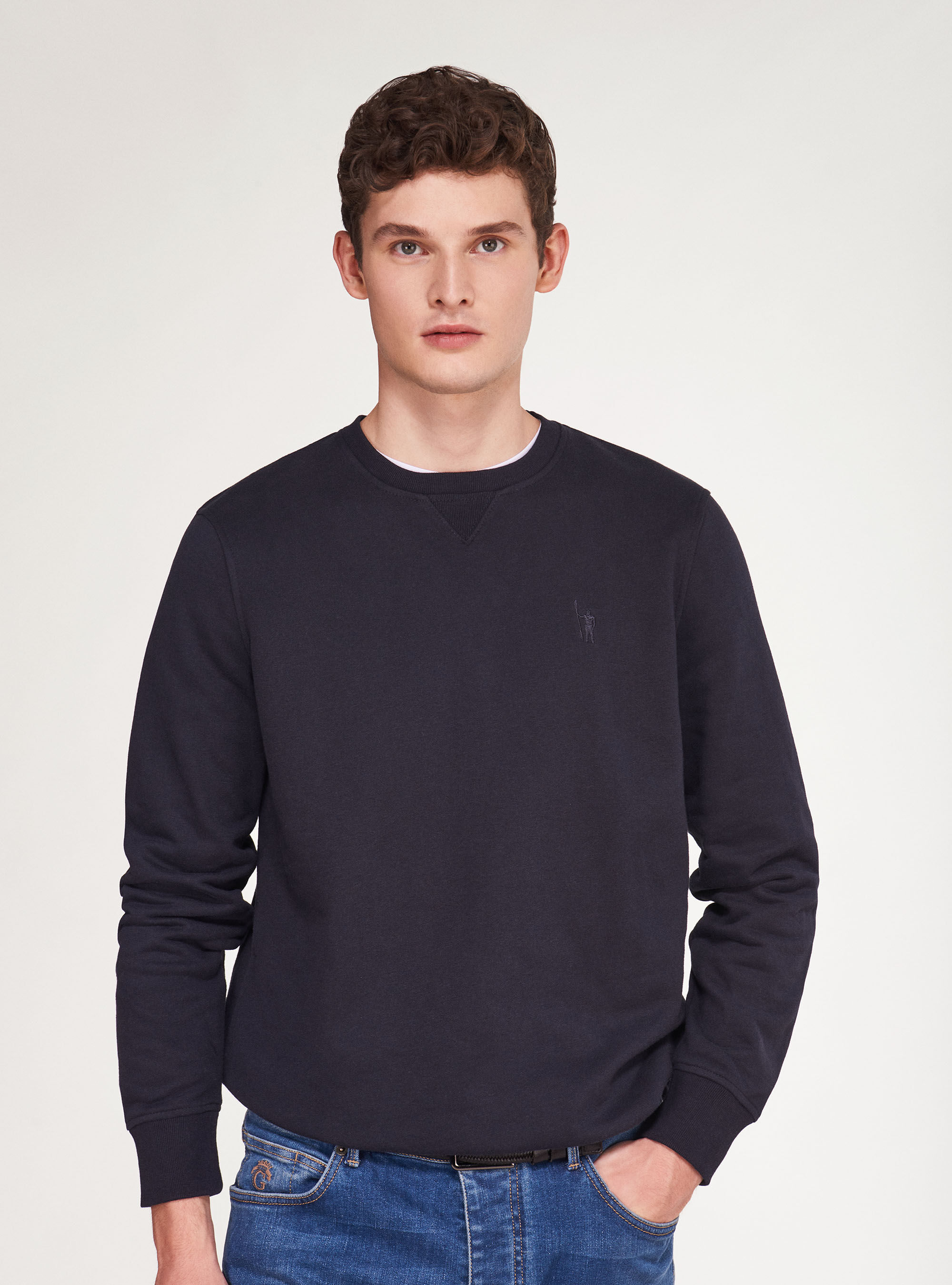 Roundneck sweatshirts cheap