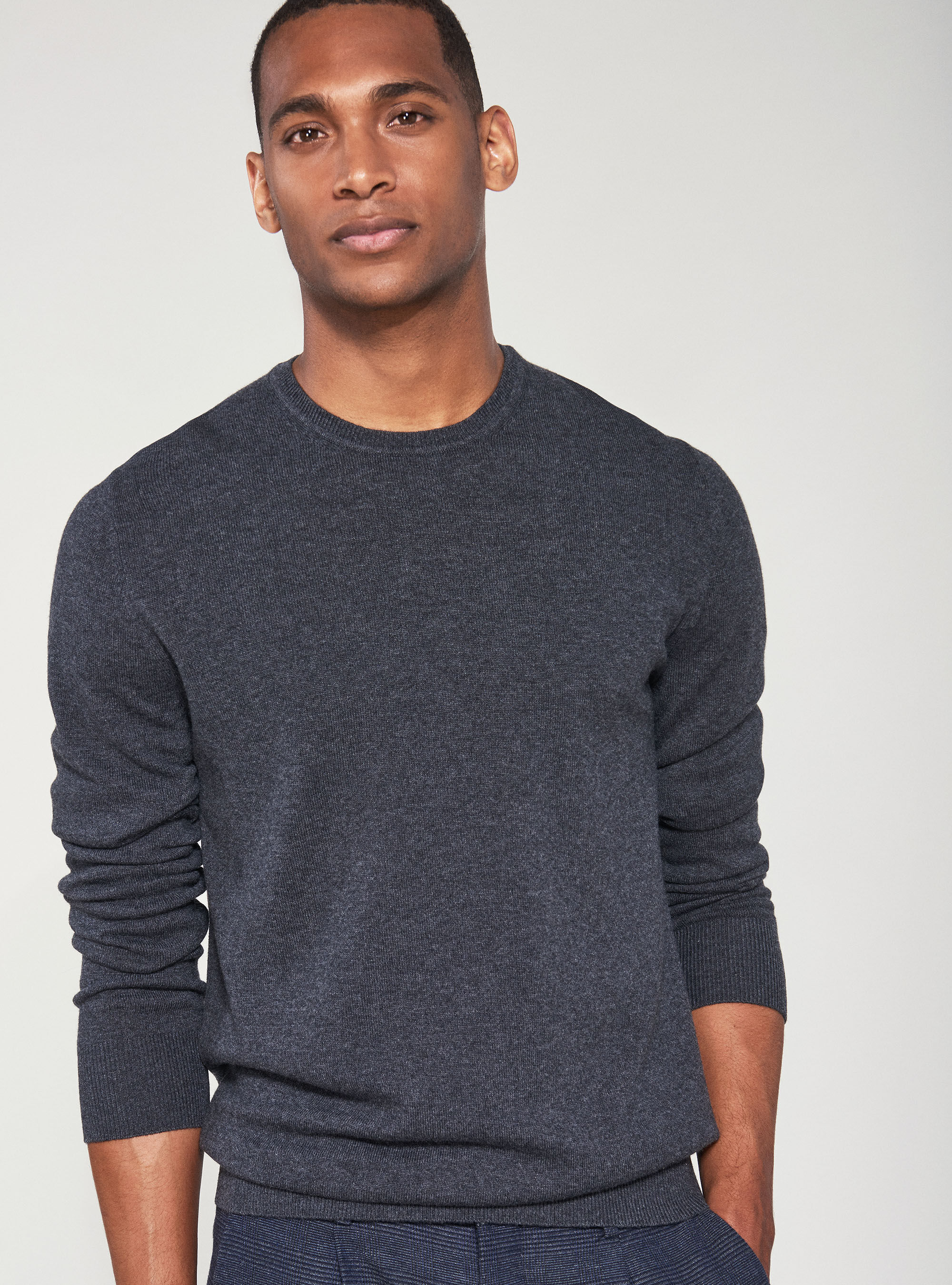Grey sweater combination online