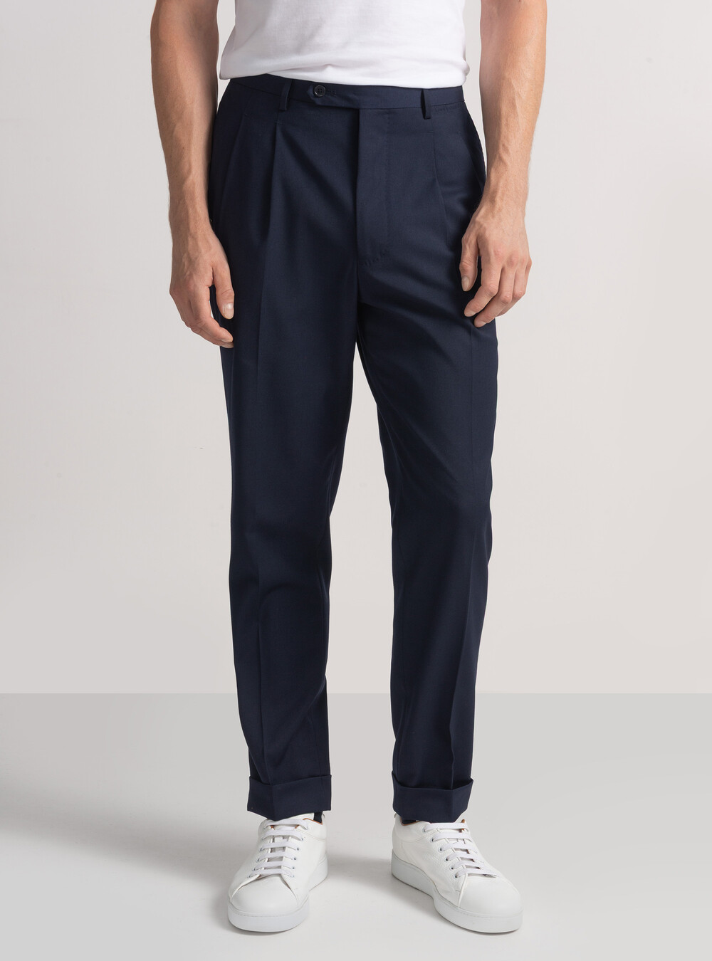 Pantaloni classici con pince, BLU NAVY Pantaloni classici con pince