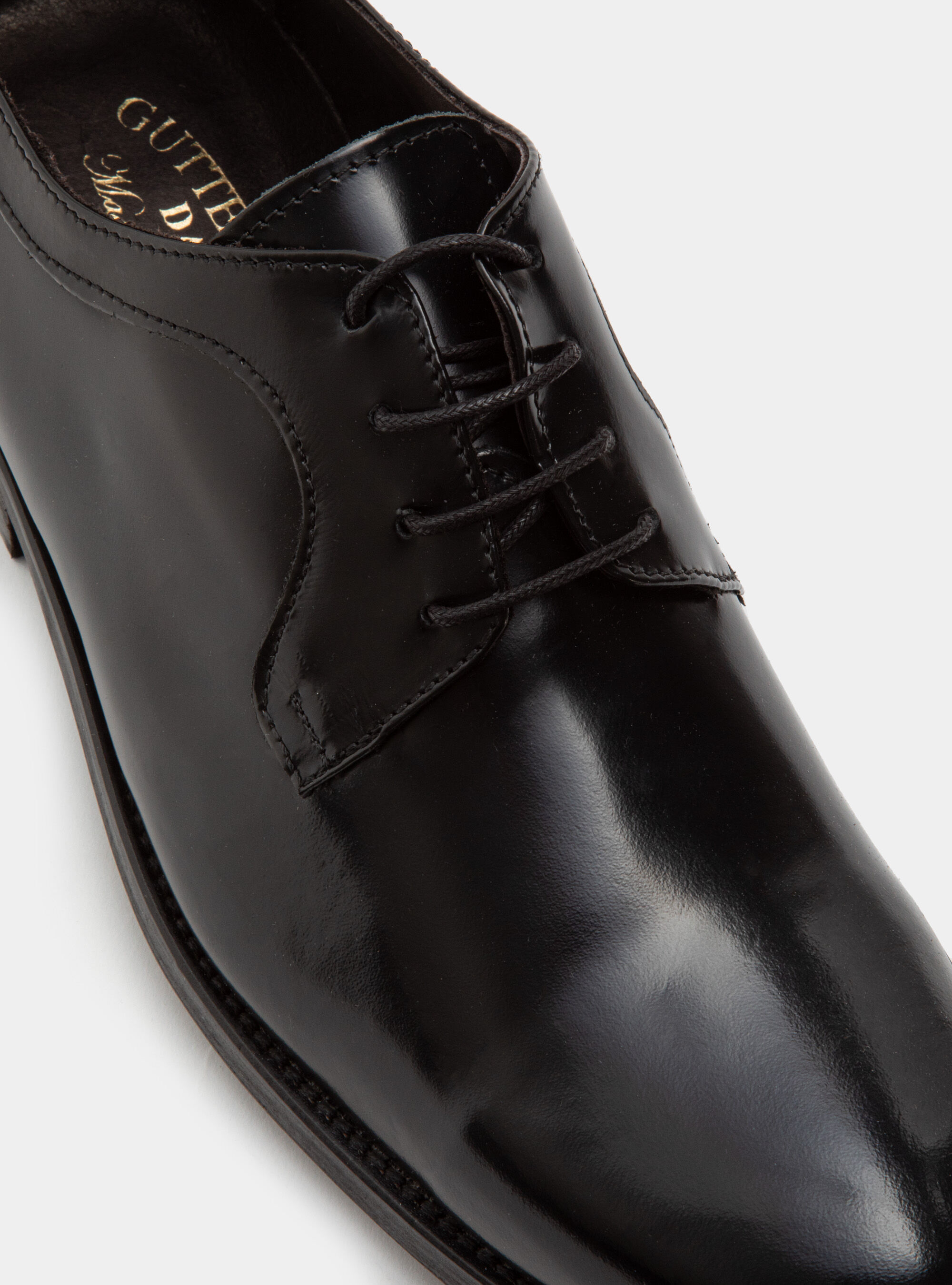 Derby stringata in pelle, NERO