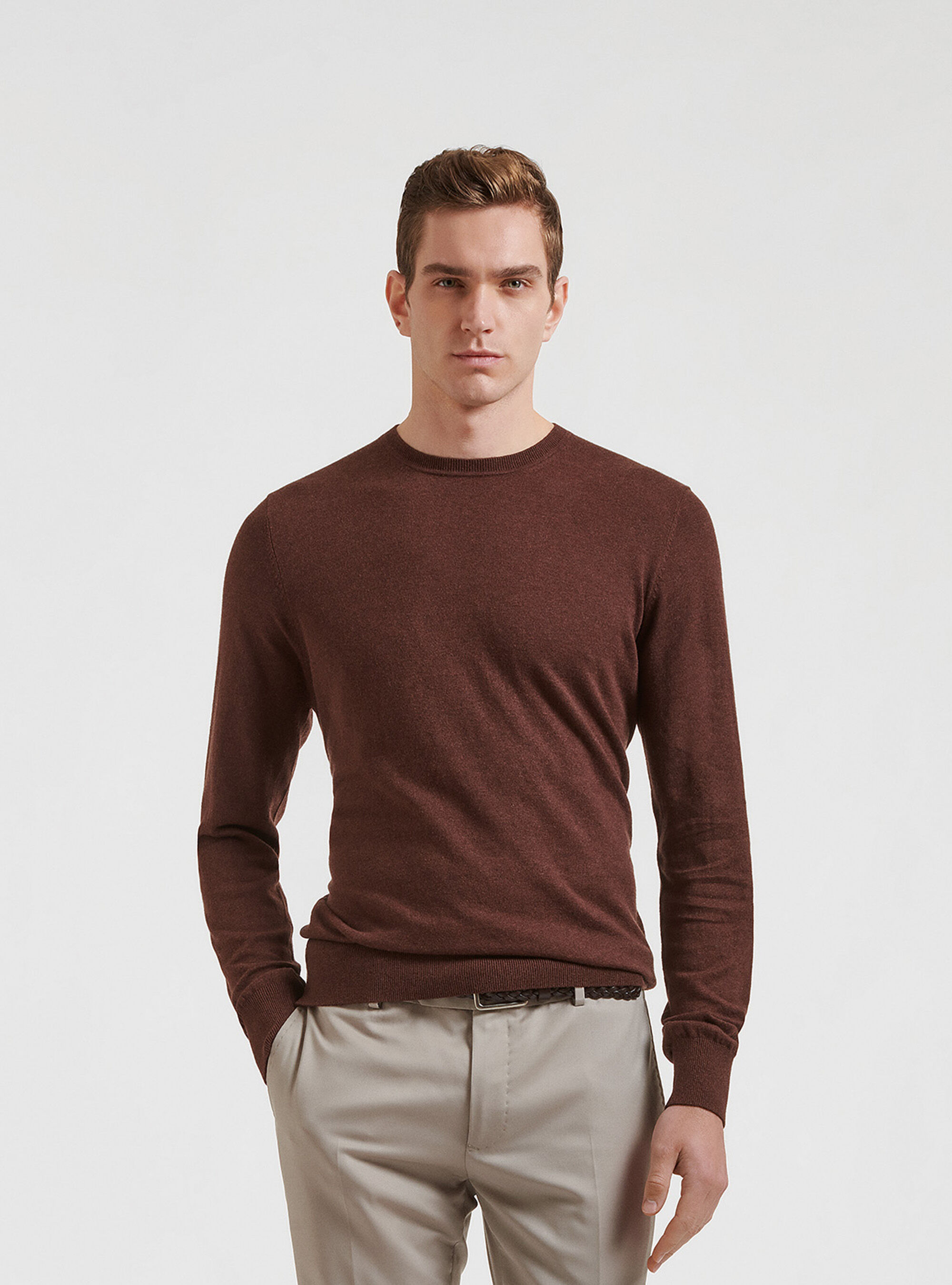 Jersey de cuello redondo de algod&oacute;n, seda y cachemira, MARRON