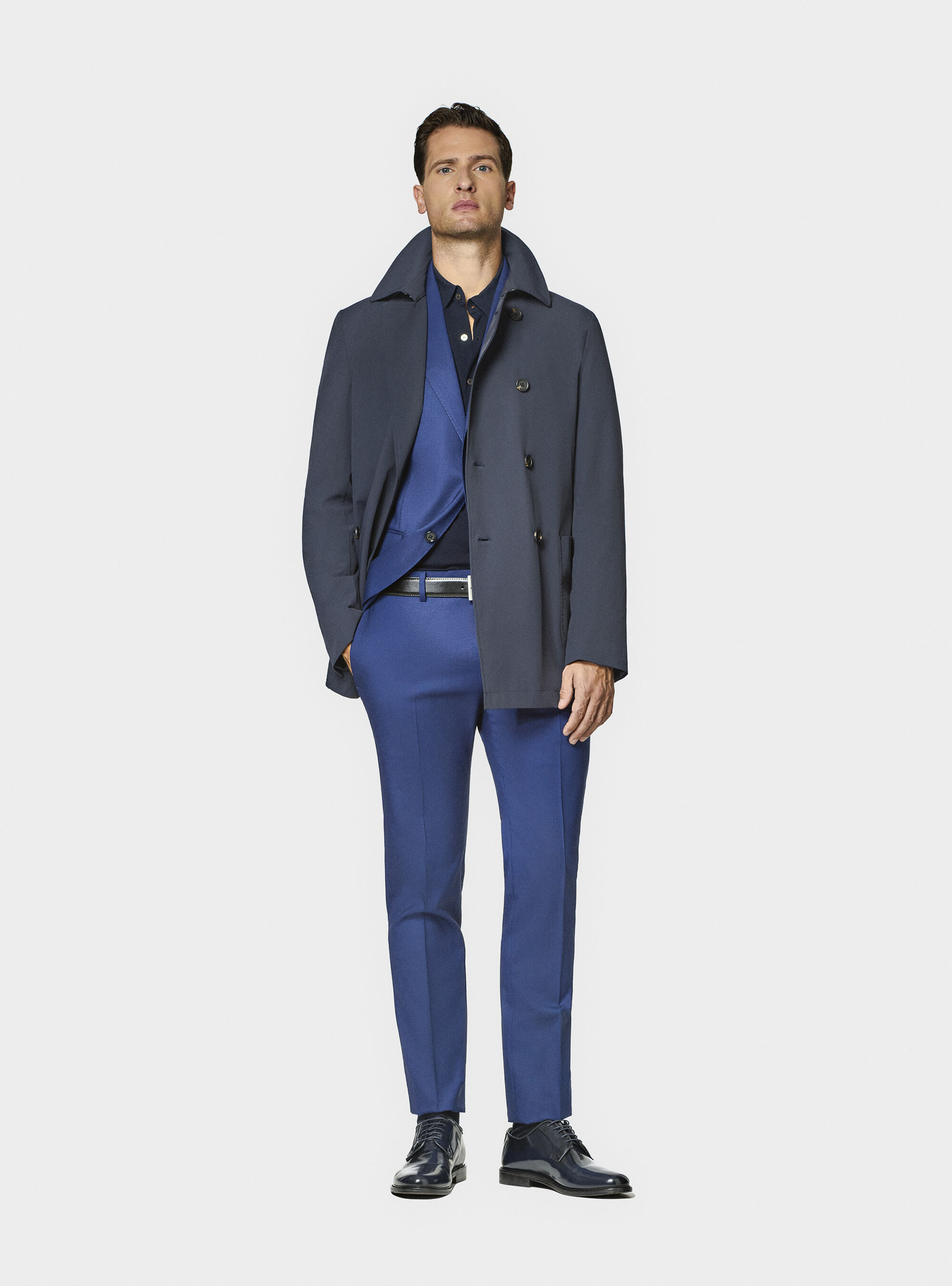 Short double-breasted raincoat in technical fabric, NAVY BLUE