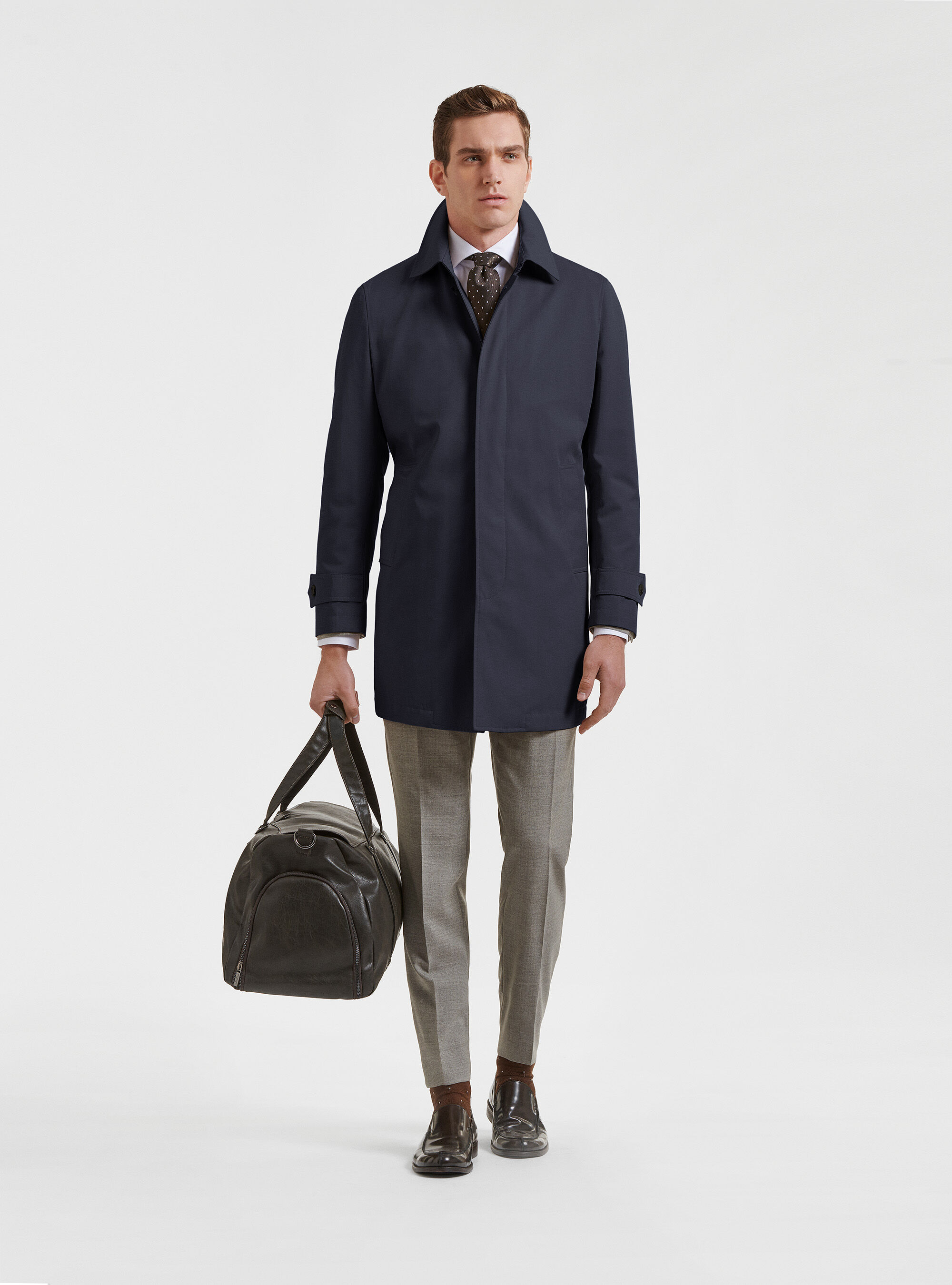 Raincoat in water repellent fabric GutteridgeUS Men s Raincoats