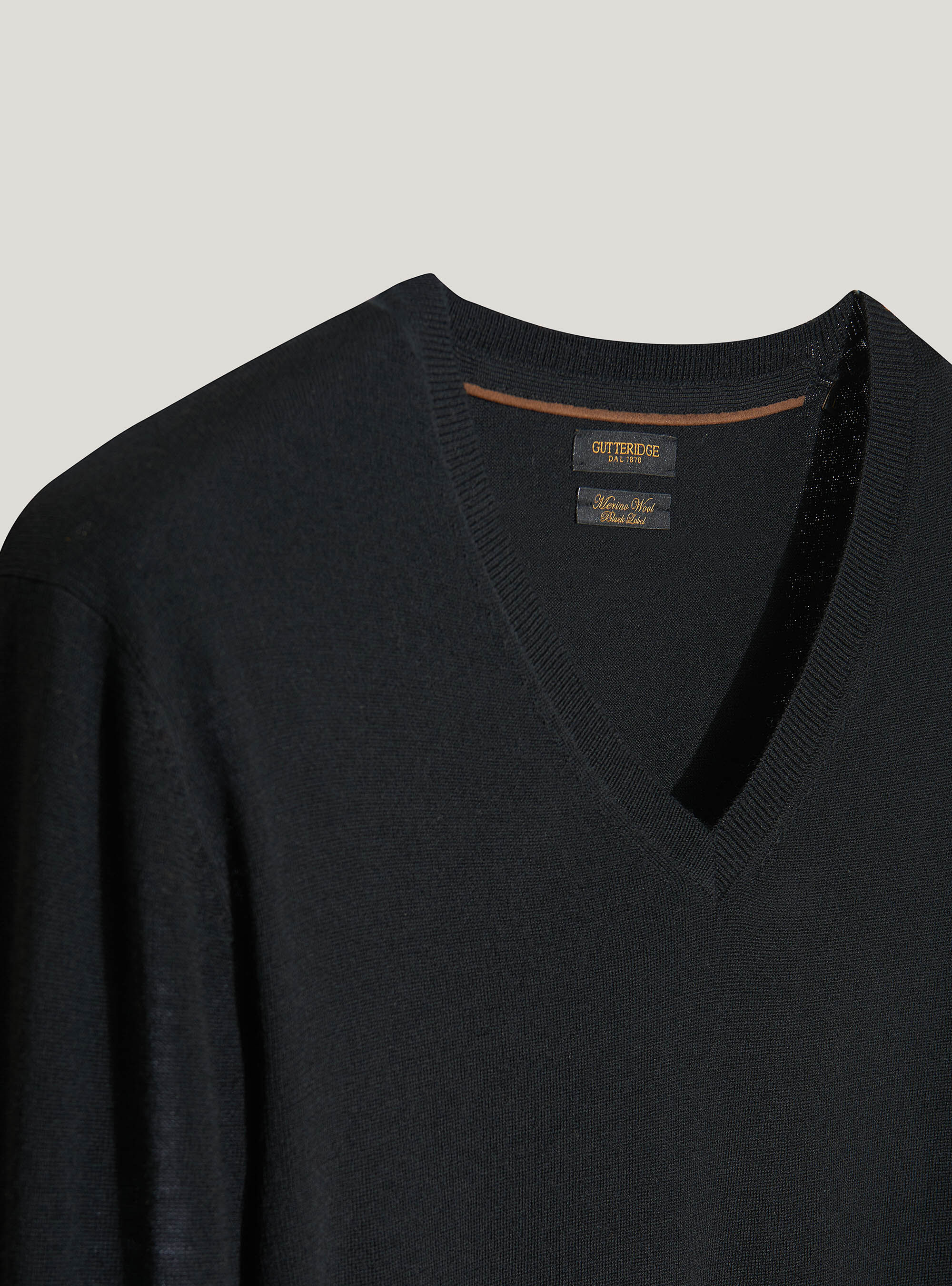 Black v neck merino 2025 wool jumper