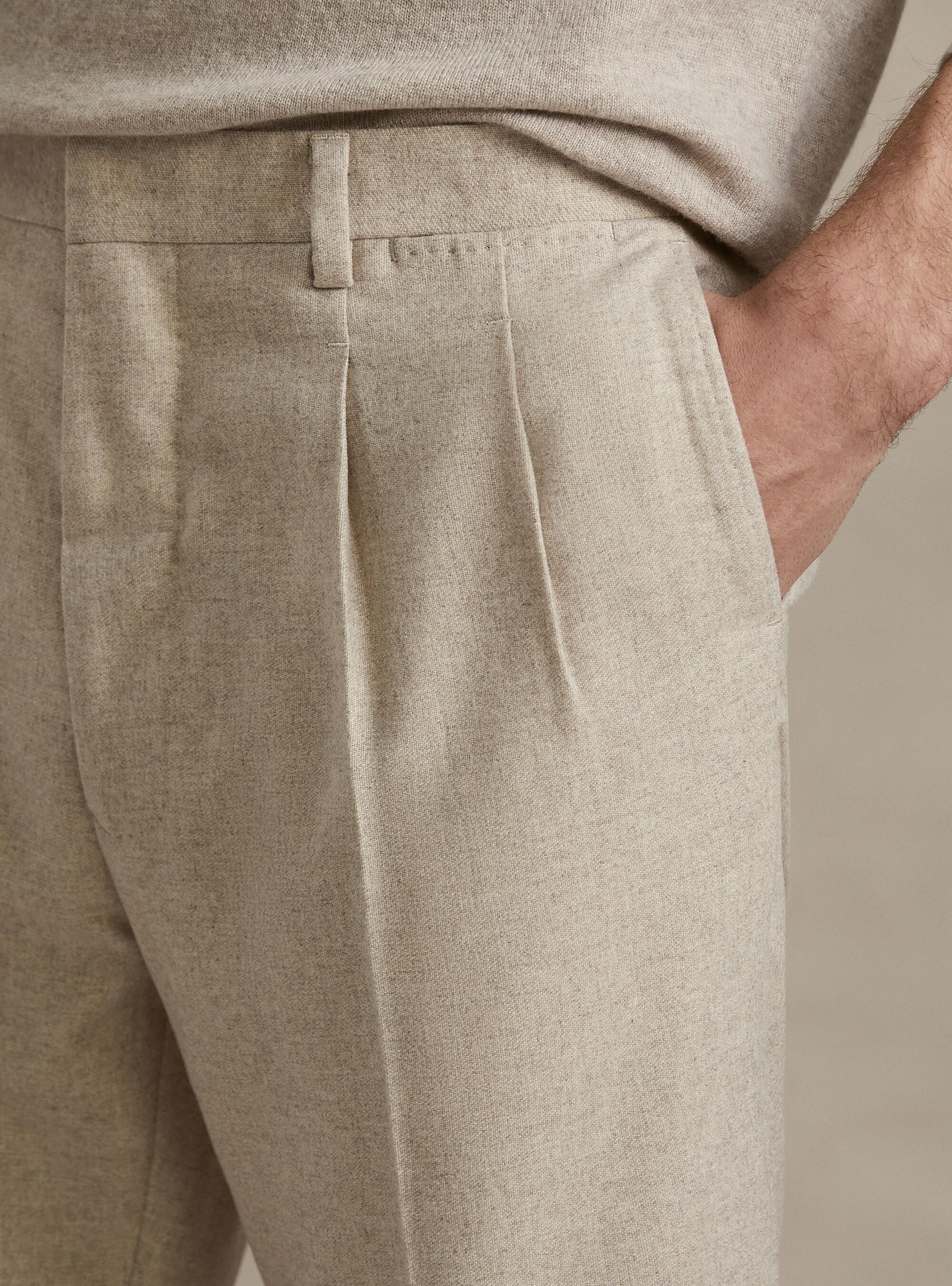 Lightweight wool blend pleated trousers, ECRU