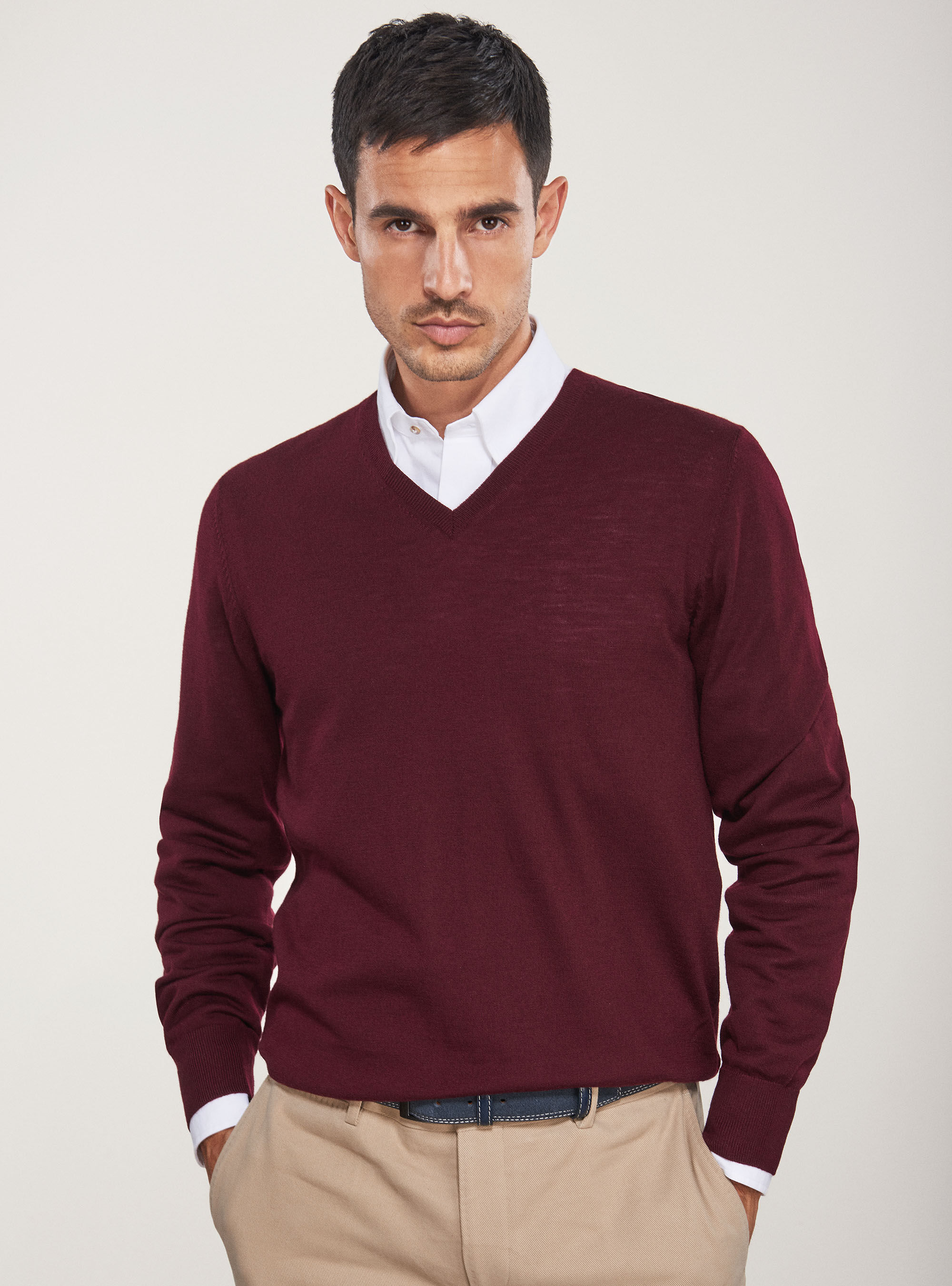 Polo merino wool outlet v neck sweater