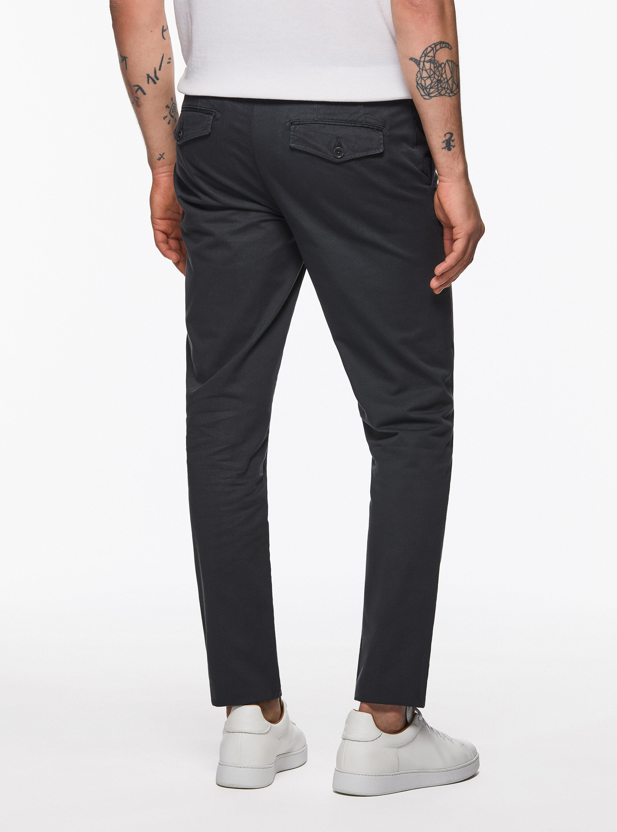 Pantaloni slim fit in twill stretch
