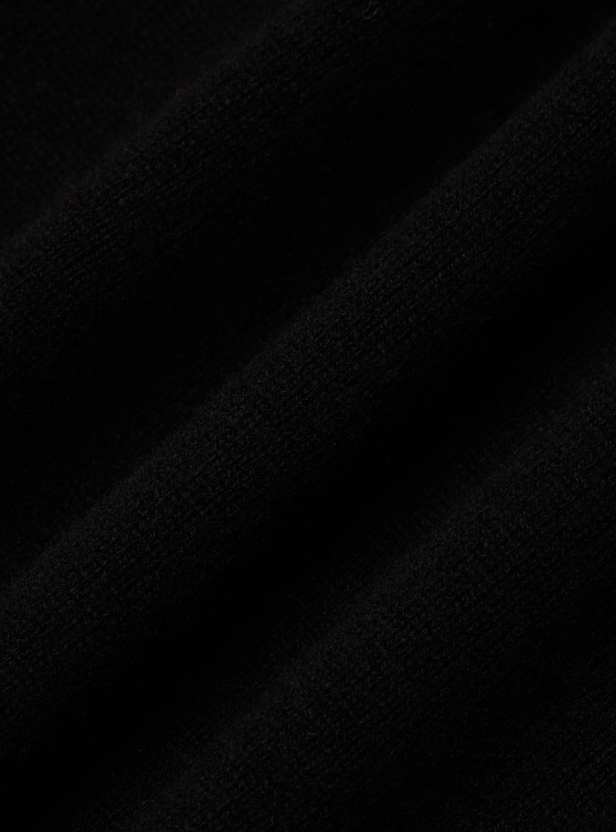 Cashmere blend crew-neck sweater, BLACK