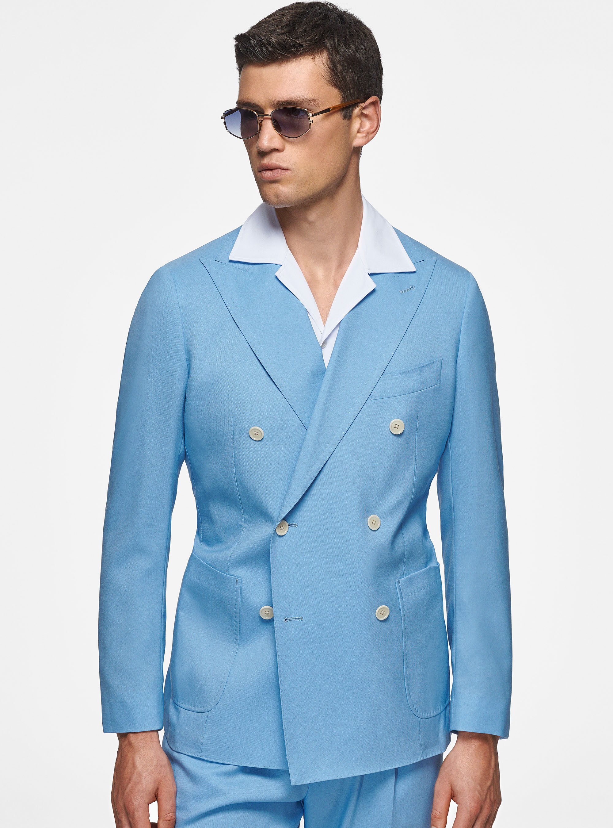 Double breasted blazer in pure wool