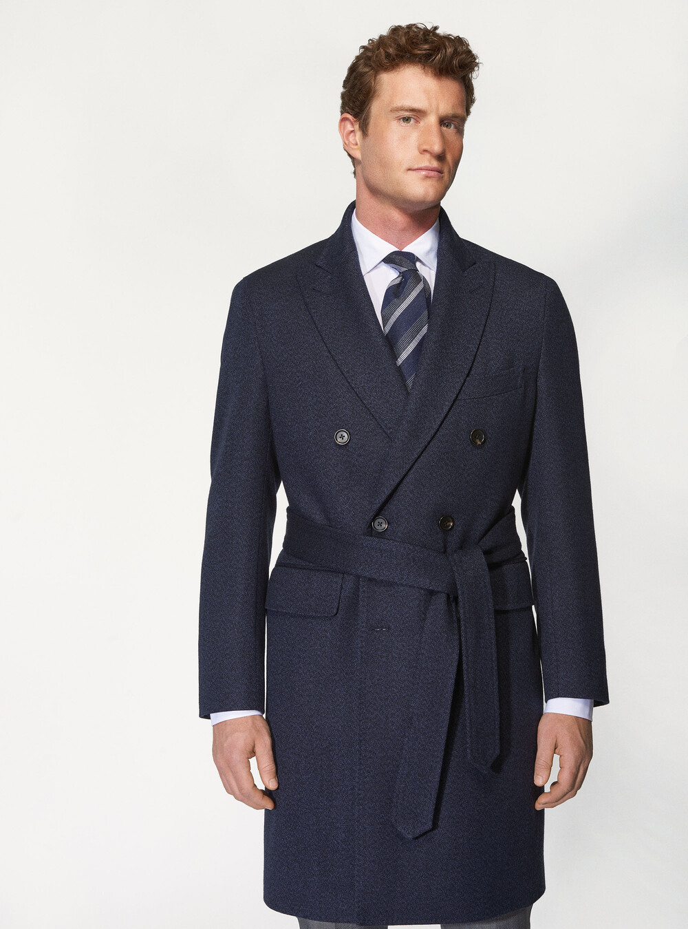 Double-breasted wool coat with belt | GutteridgeUK | Coats Uomo
