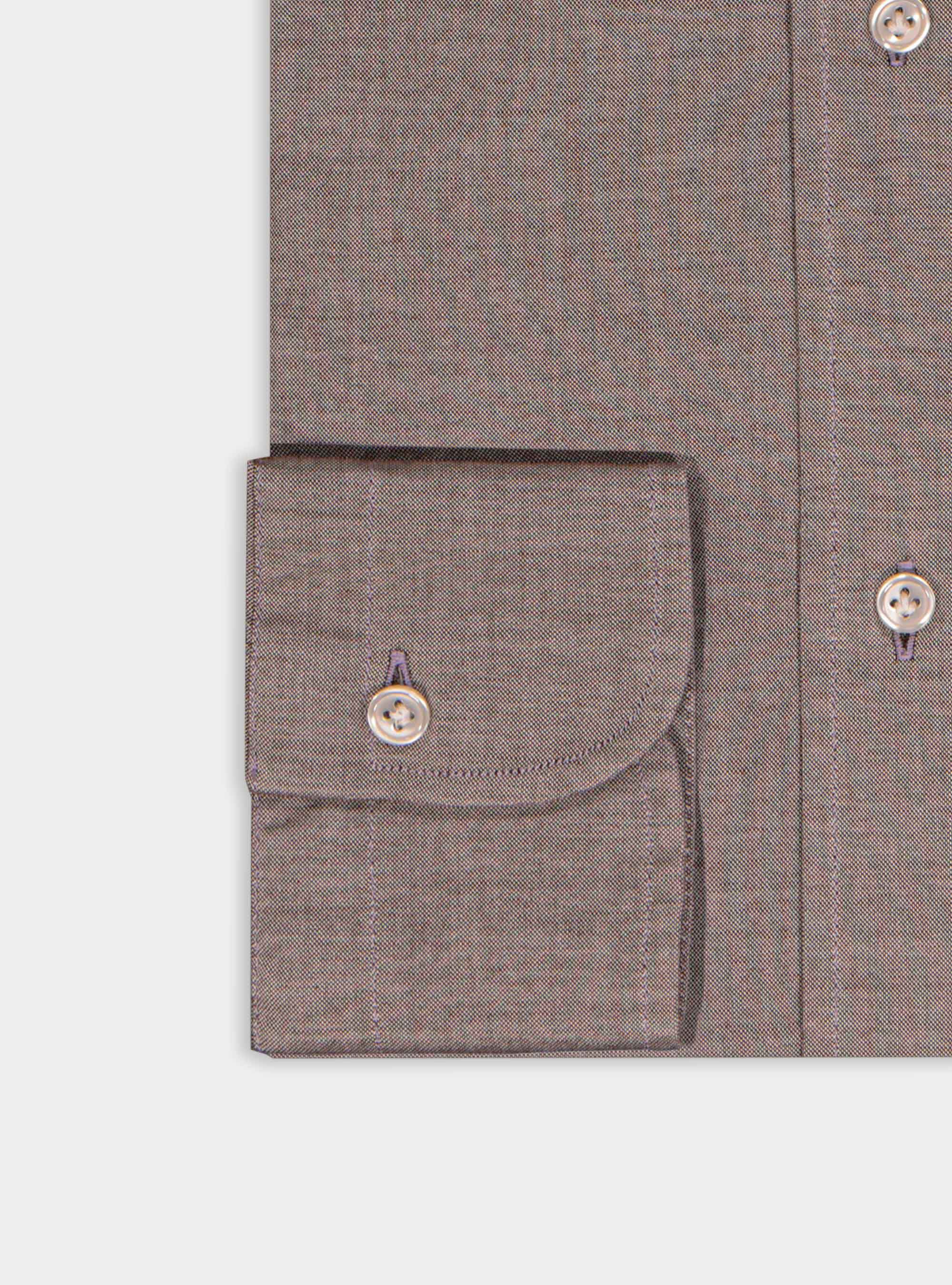 Camicia collo button down in oxford lavato, MARRONE