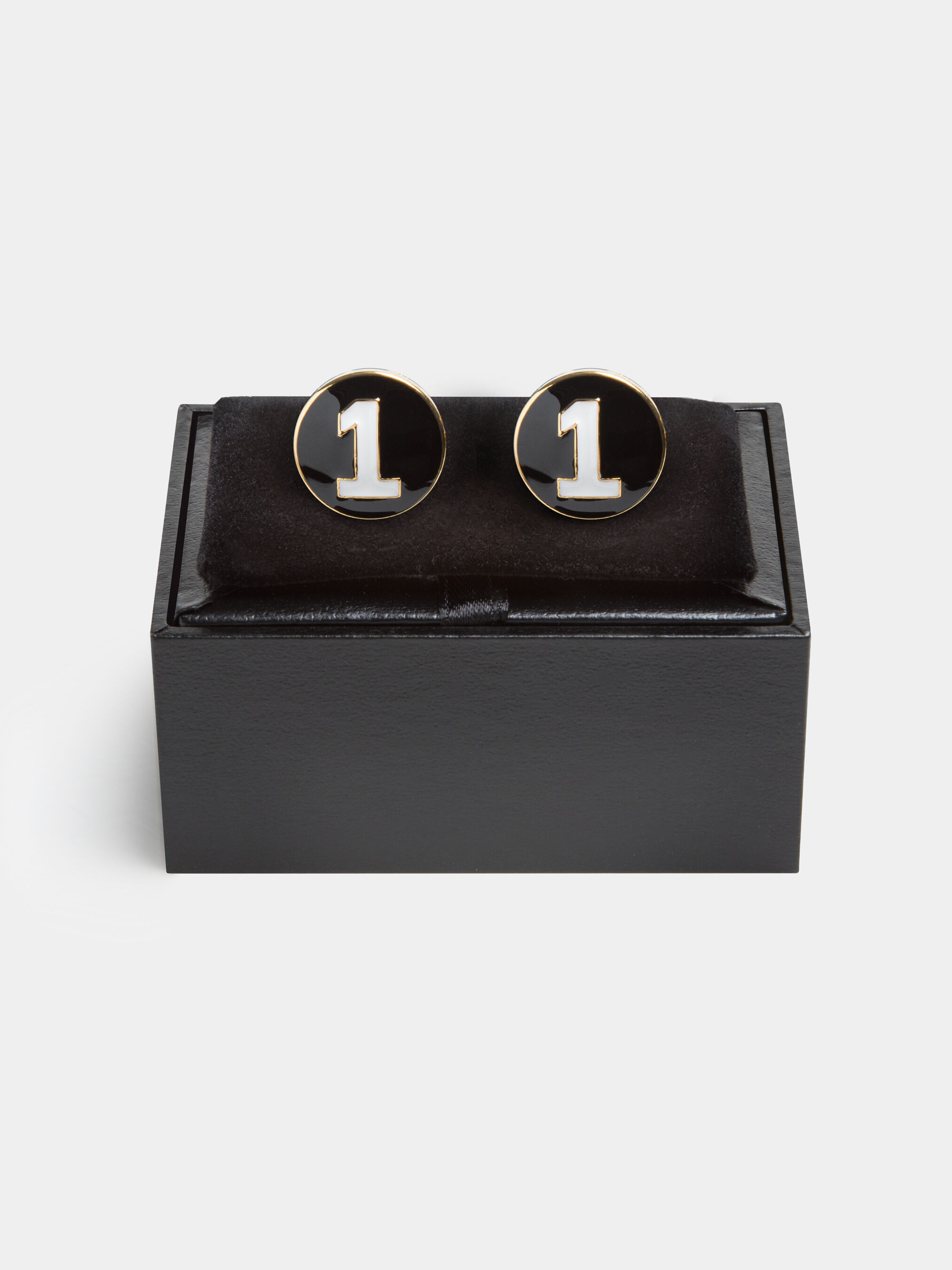 Gemelli numero 1, NERO