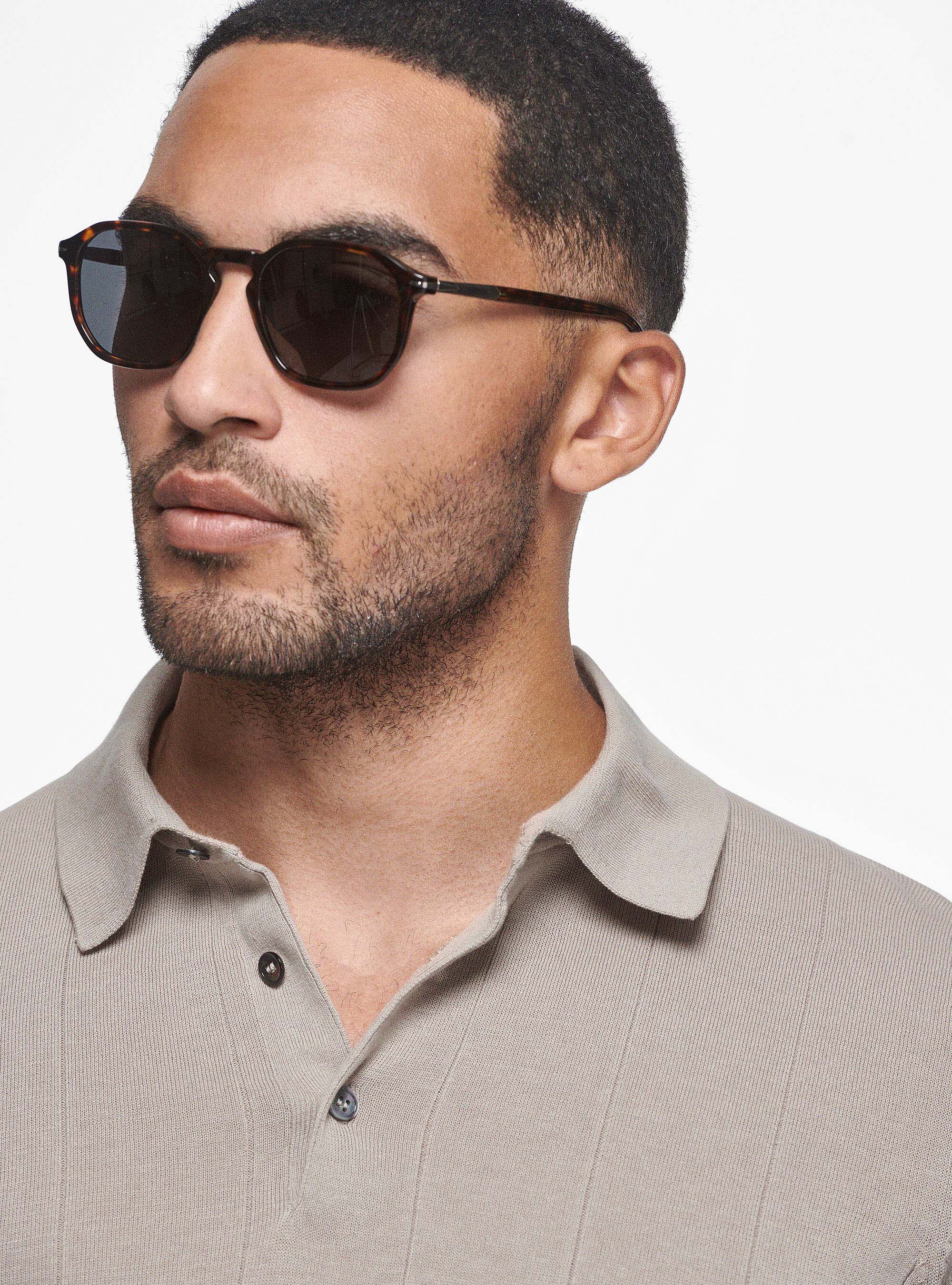 Long-sleeved knit polo shirt Long-sleeved knit polo shirt
