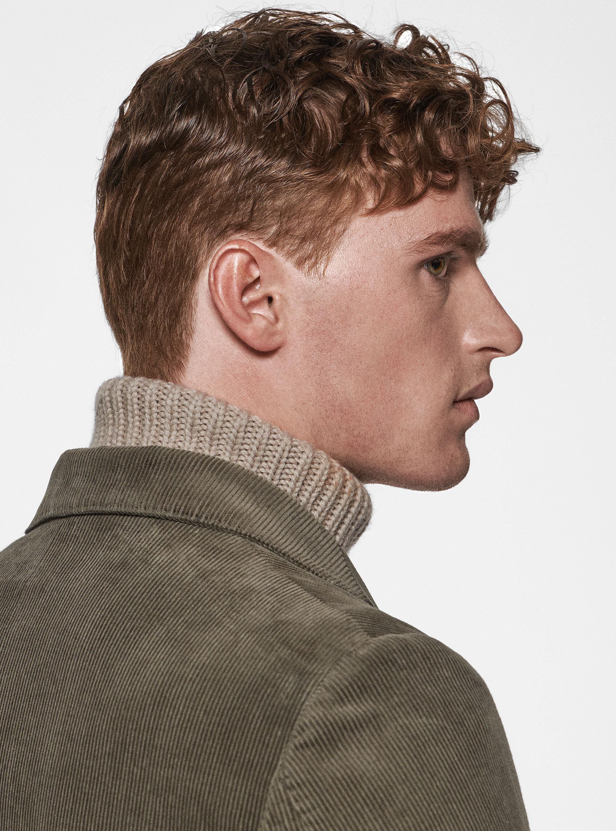 Americana de terciopelo, VERDE