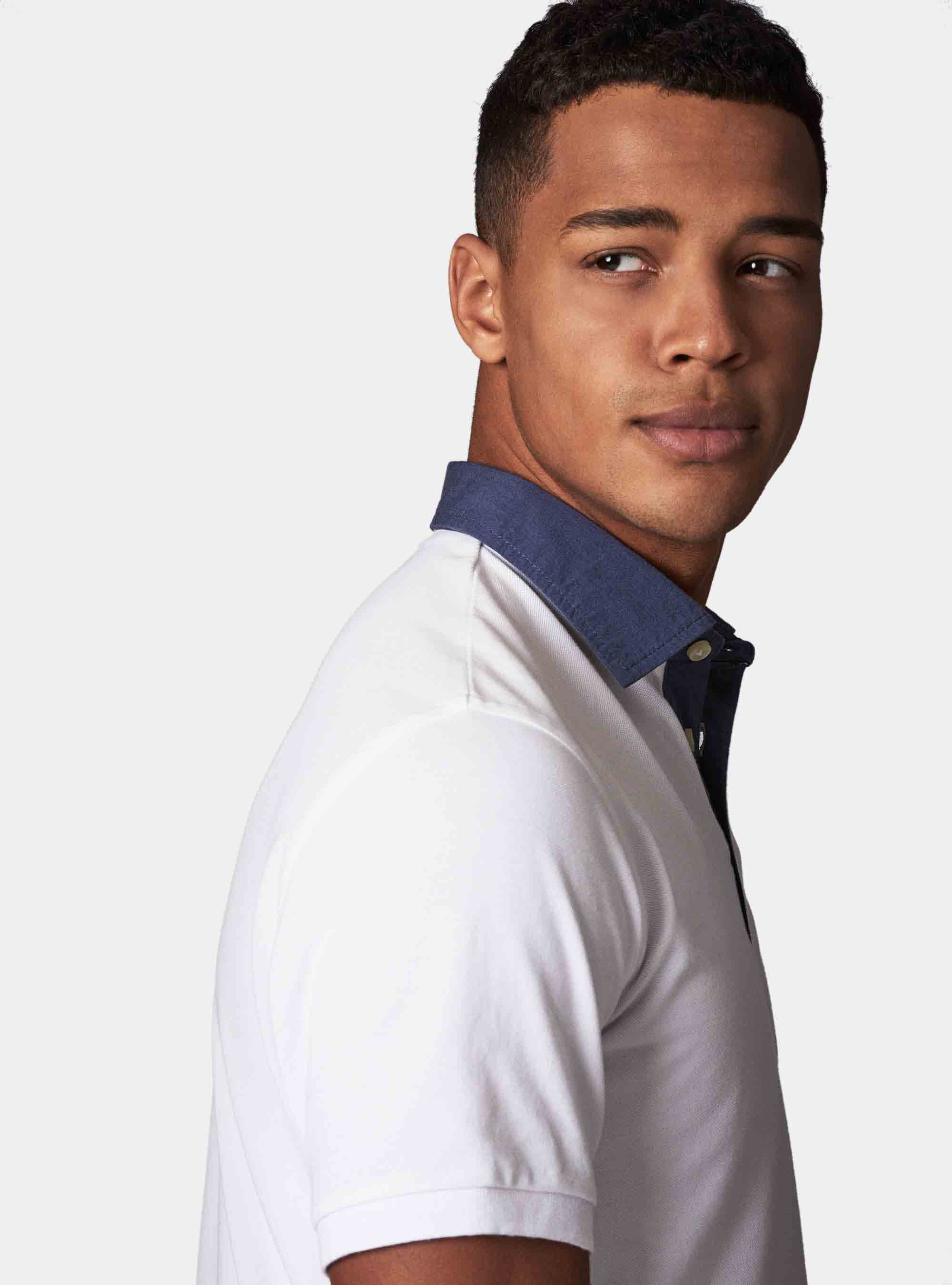 Polo slim fit de algod&oacute;n piquet, BLANCO