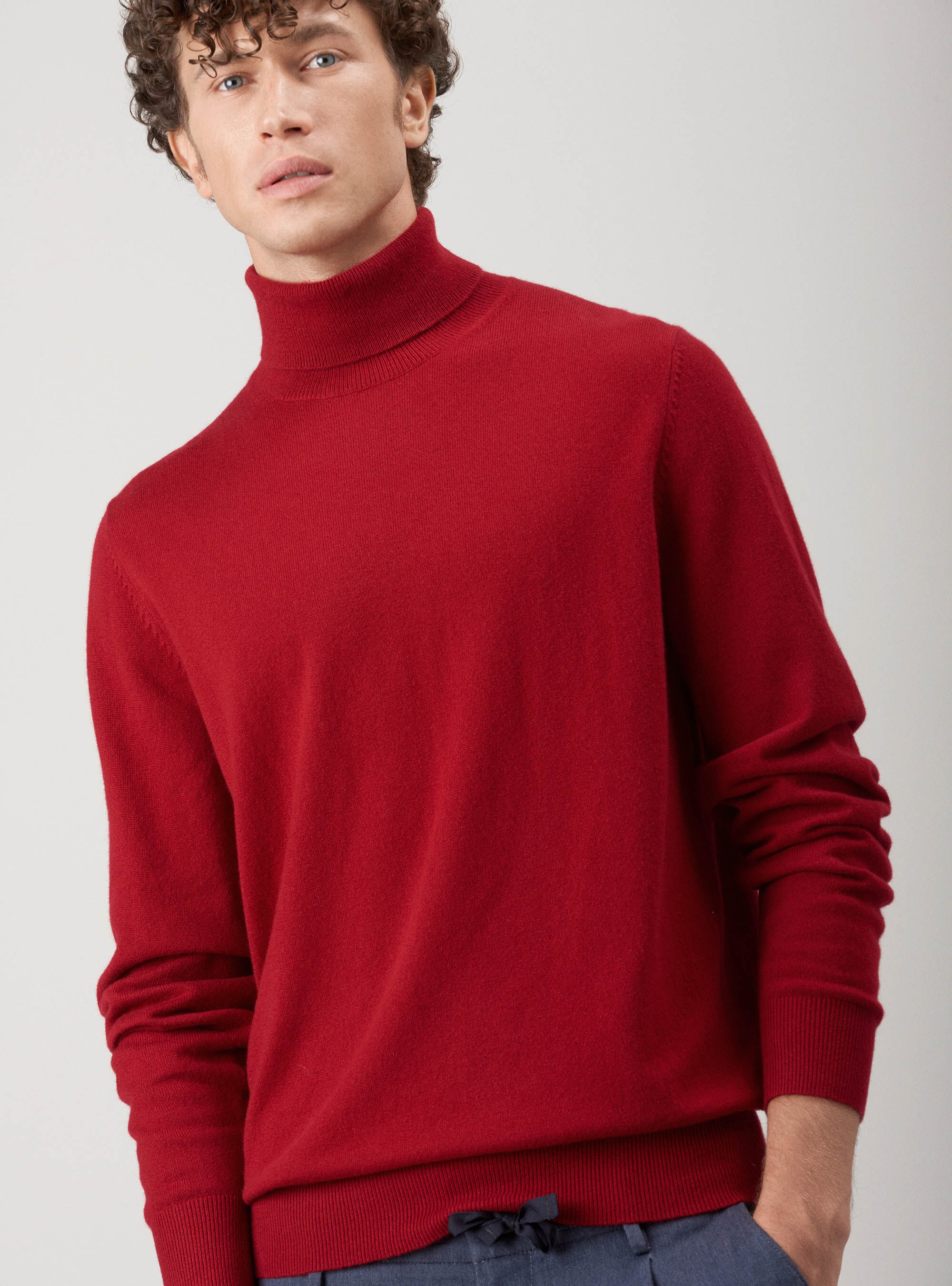 Turtleneck in 100% cashmere, RED