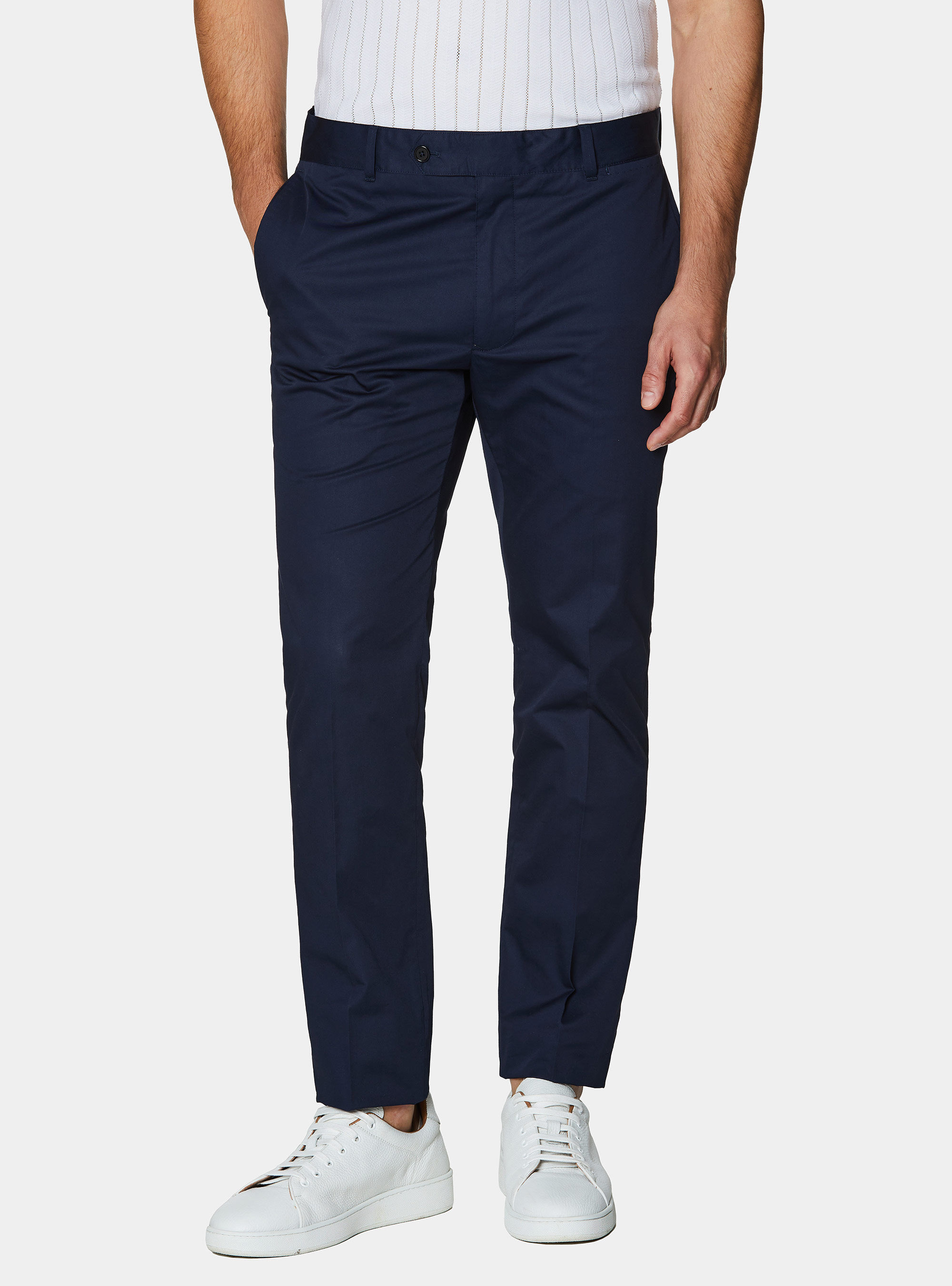 Lightweight twill slim fit chino trousers
